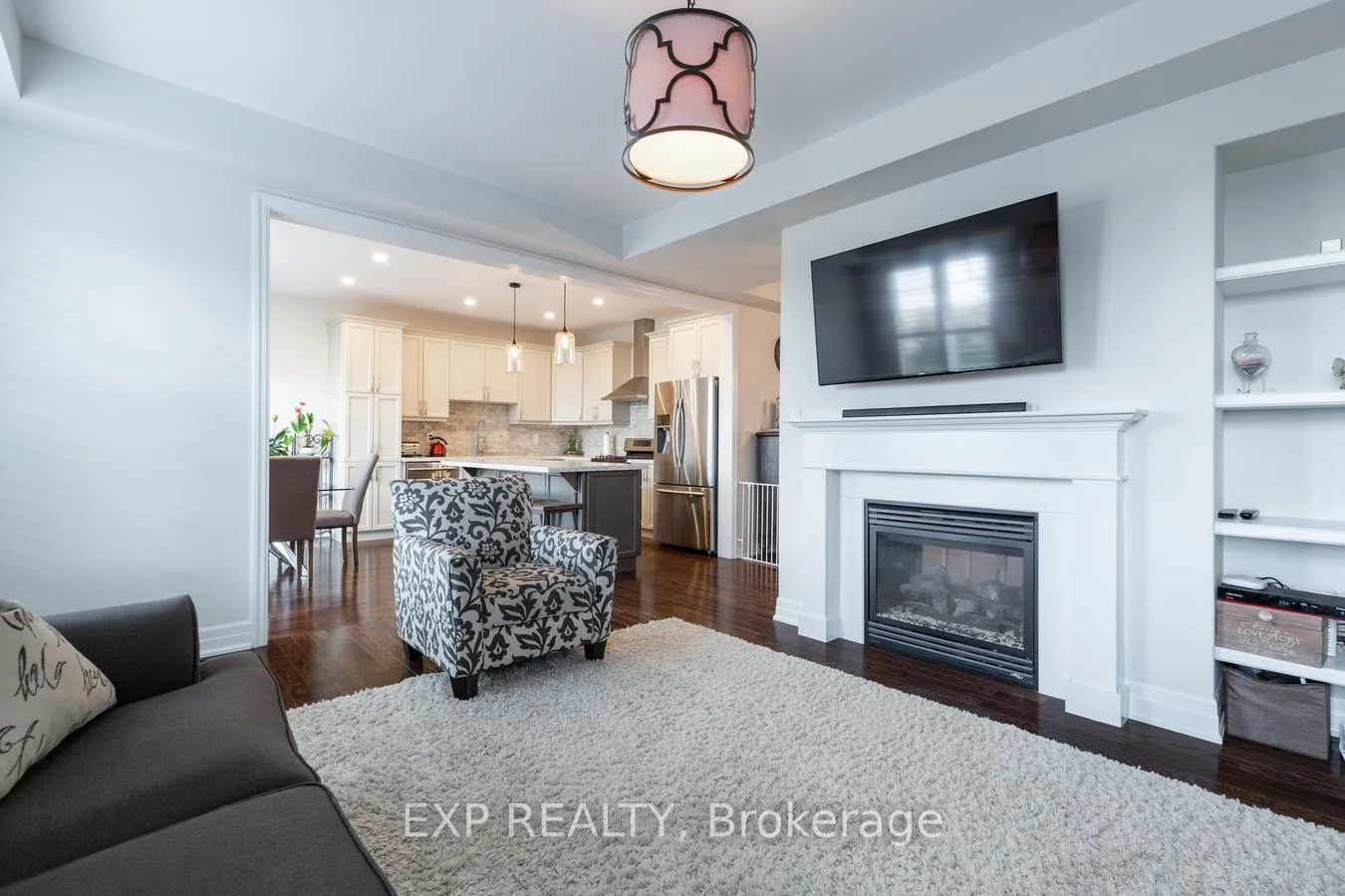 Photo 7 of Unit Upper, 8 Bannister Crescent, Brampton, Northwest Brampton — HOMEH