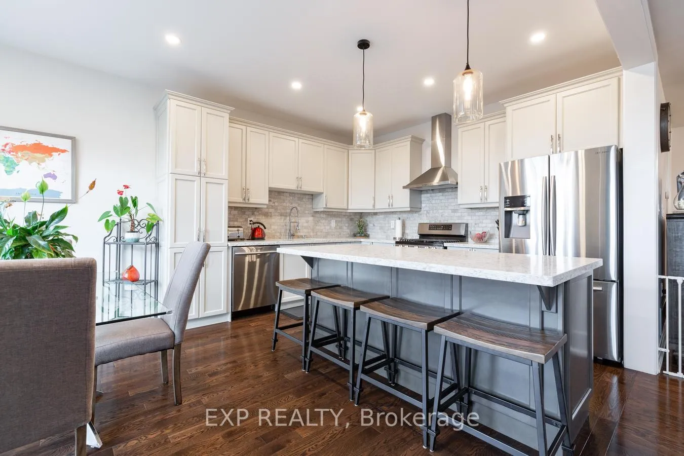 Photo 9 of Unit Upper, 8 Bannister Crescent, Brampton, Northwest Brampton — HOMEH