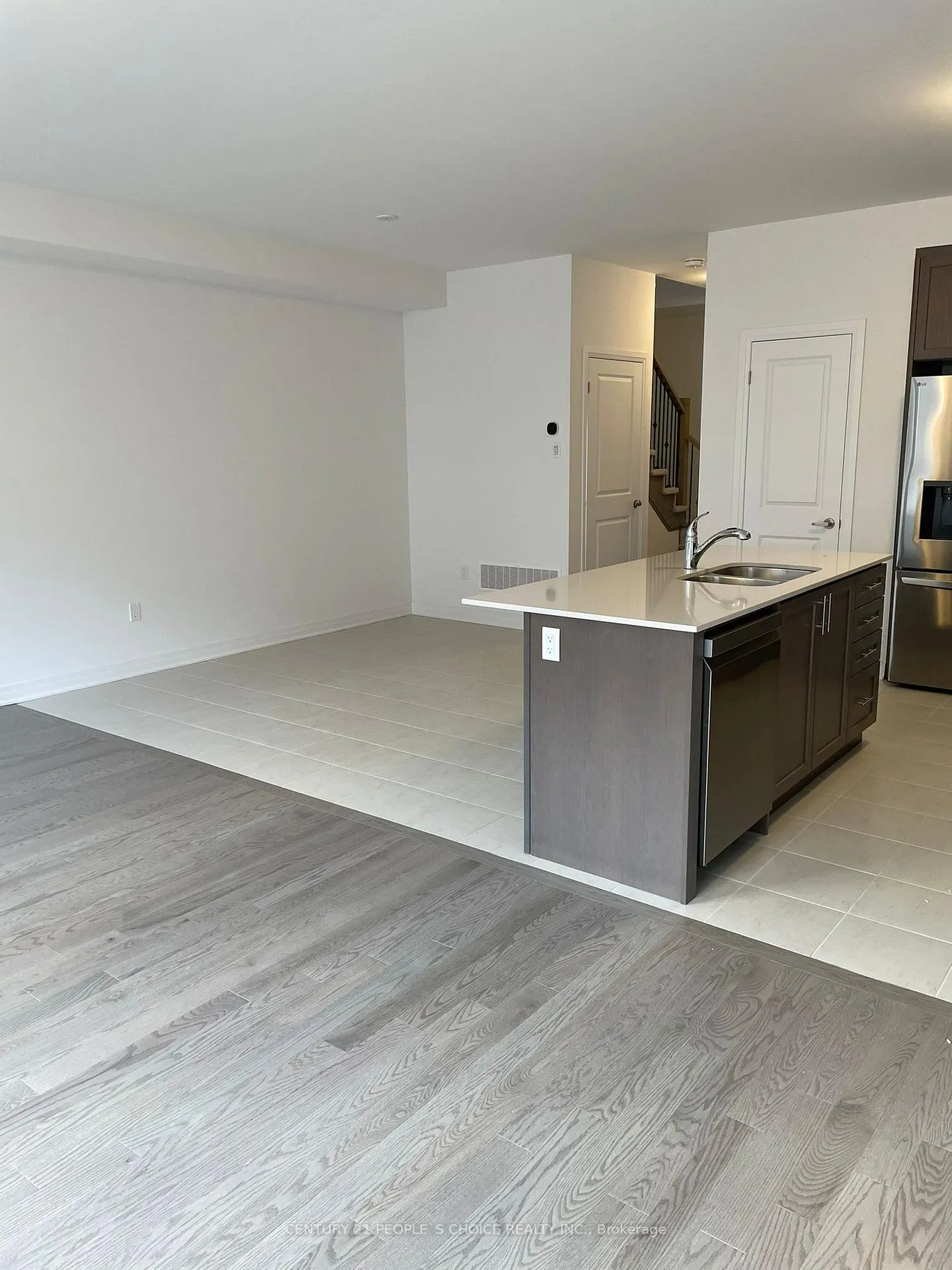 Photo 7 of 913 Douro Street, Stratford — HOMEH