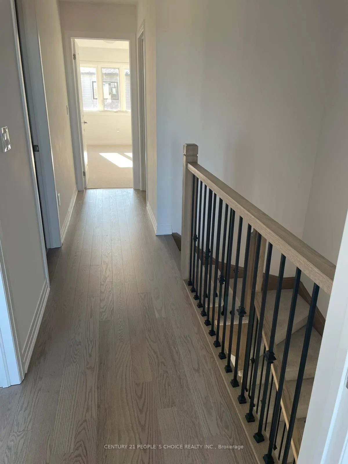 Photo 10 of 913 Douro Street, Stratford — HOMEH