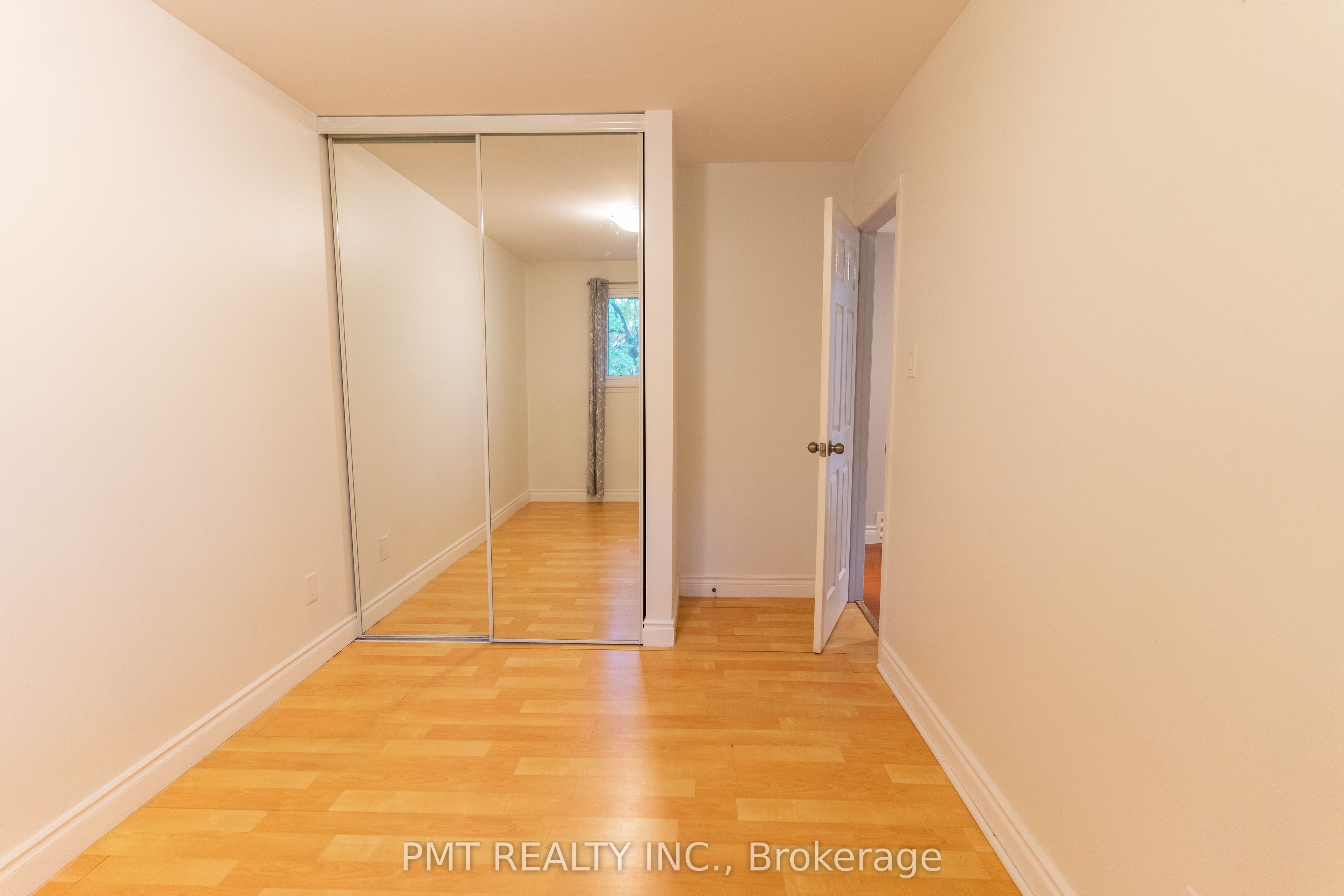 Photo 32 of 10 Corkory Way, Markham, Aileen-Willowbrook — HOMEH