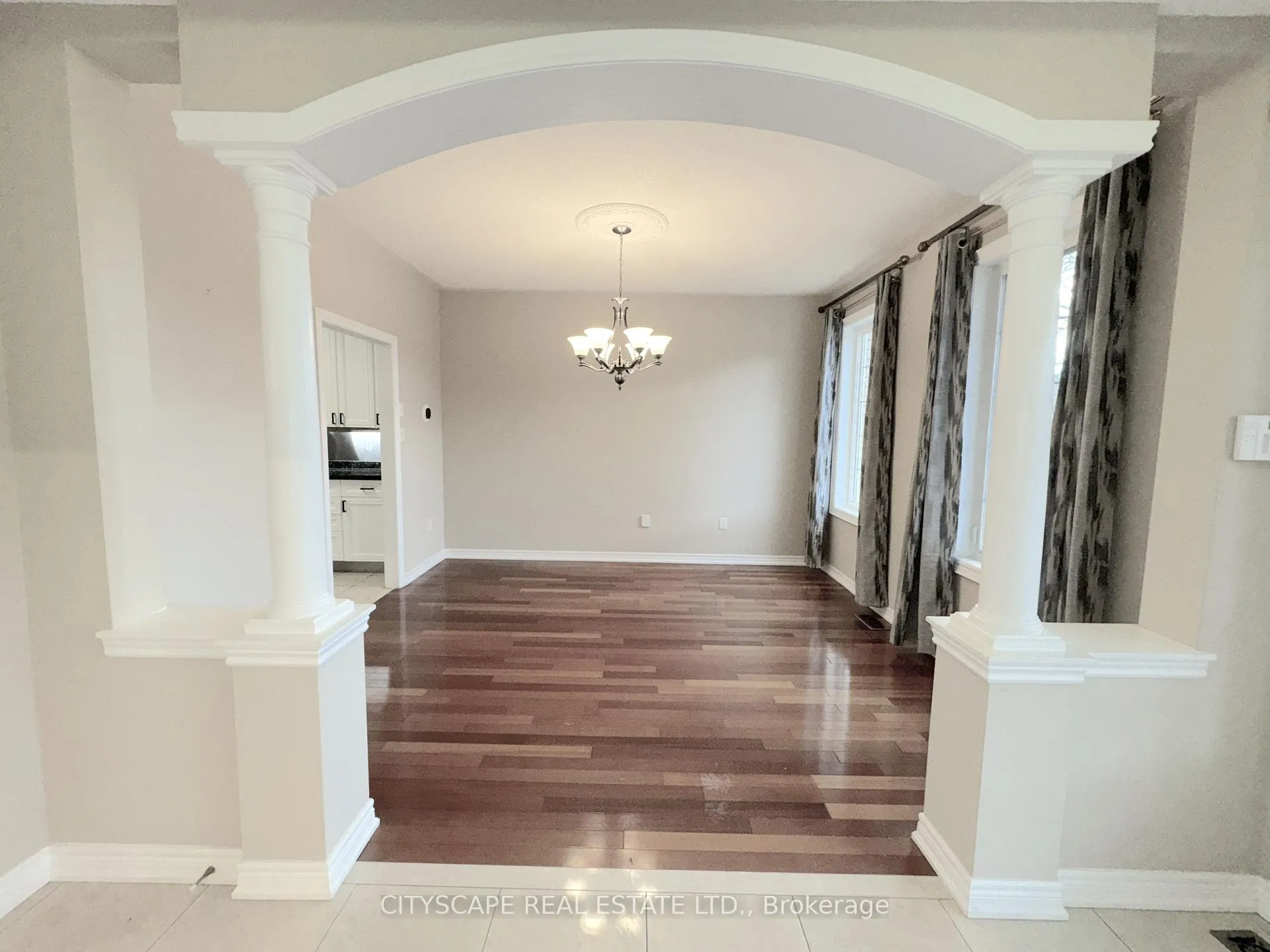 Photo 7 of 114 Hoile Drive, Ajax, South East — HOMEH