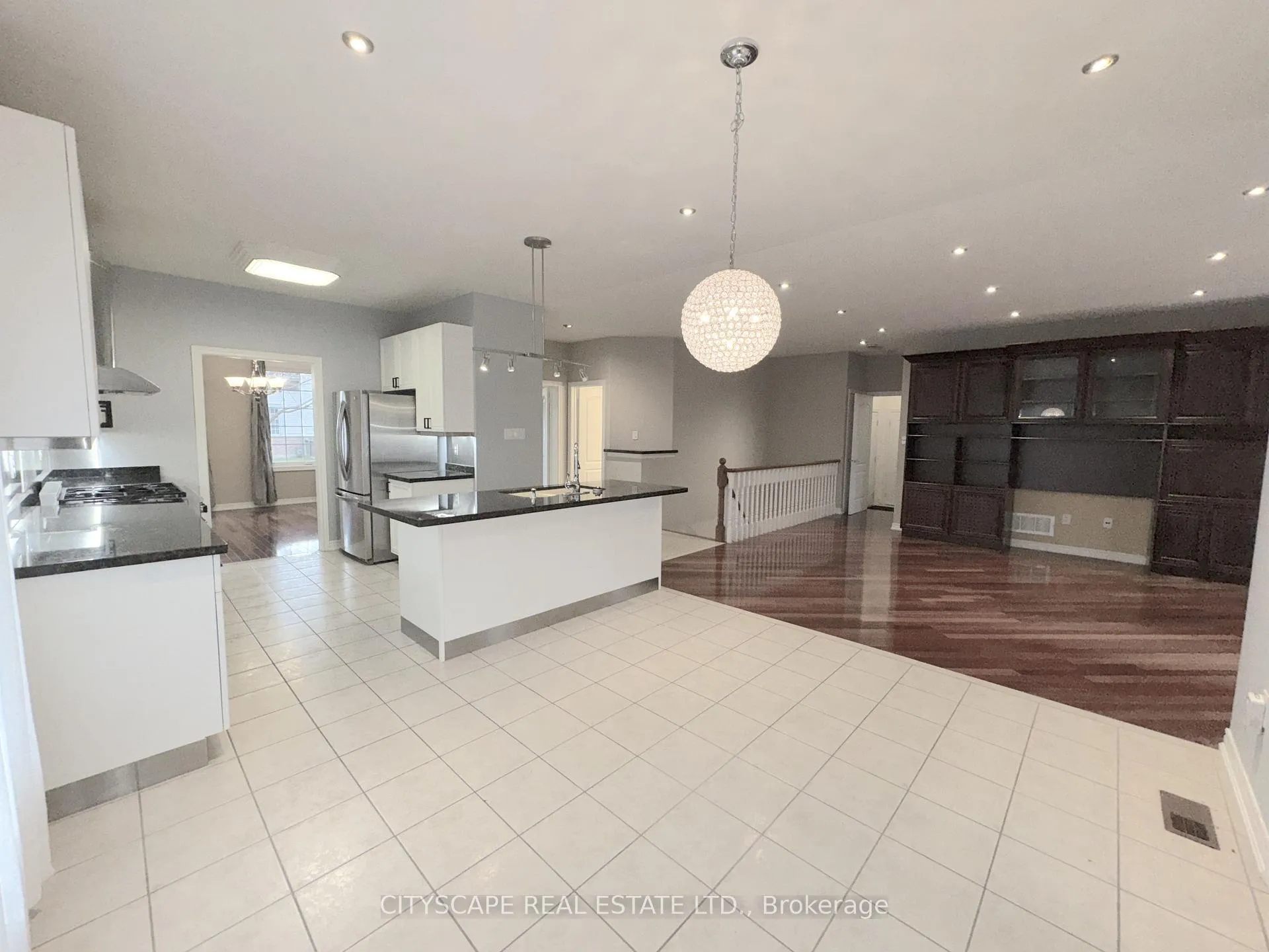 Photo 13 of 114 Hoile Drive, Ajax, South East — HOMEH
