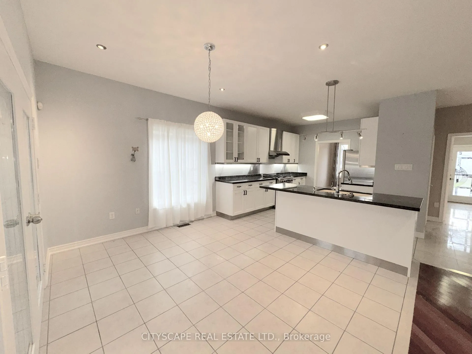 Photo 14 of 114 Hoile Drive, Ajax, South East — HOMEH