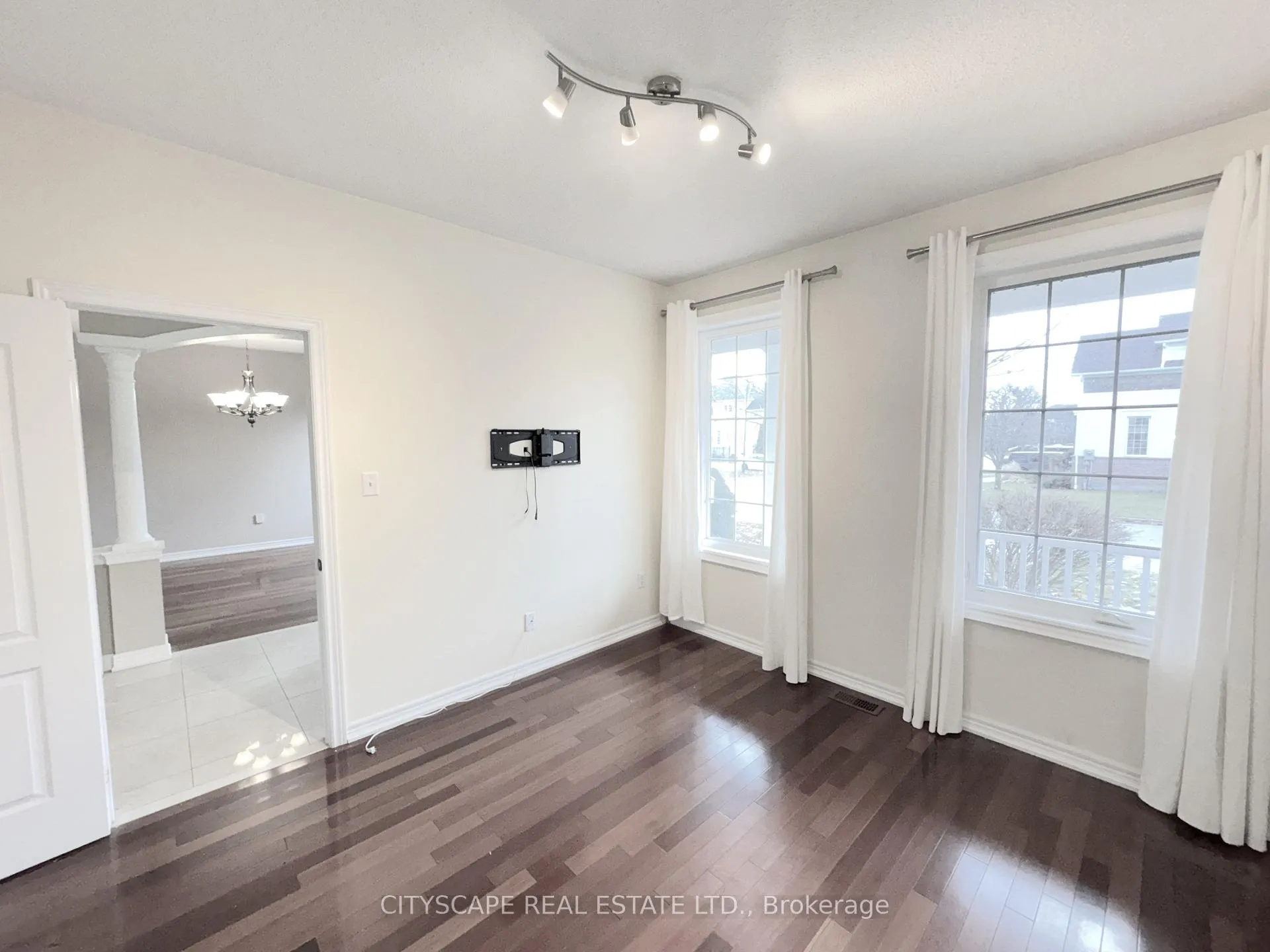 Photo 25 of 114 Hoile Drive, Ajax, South East — HOMEH