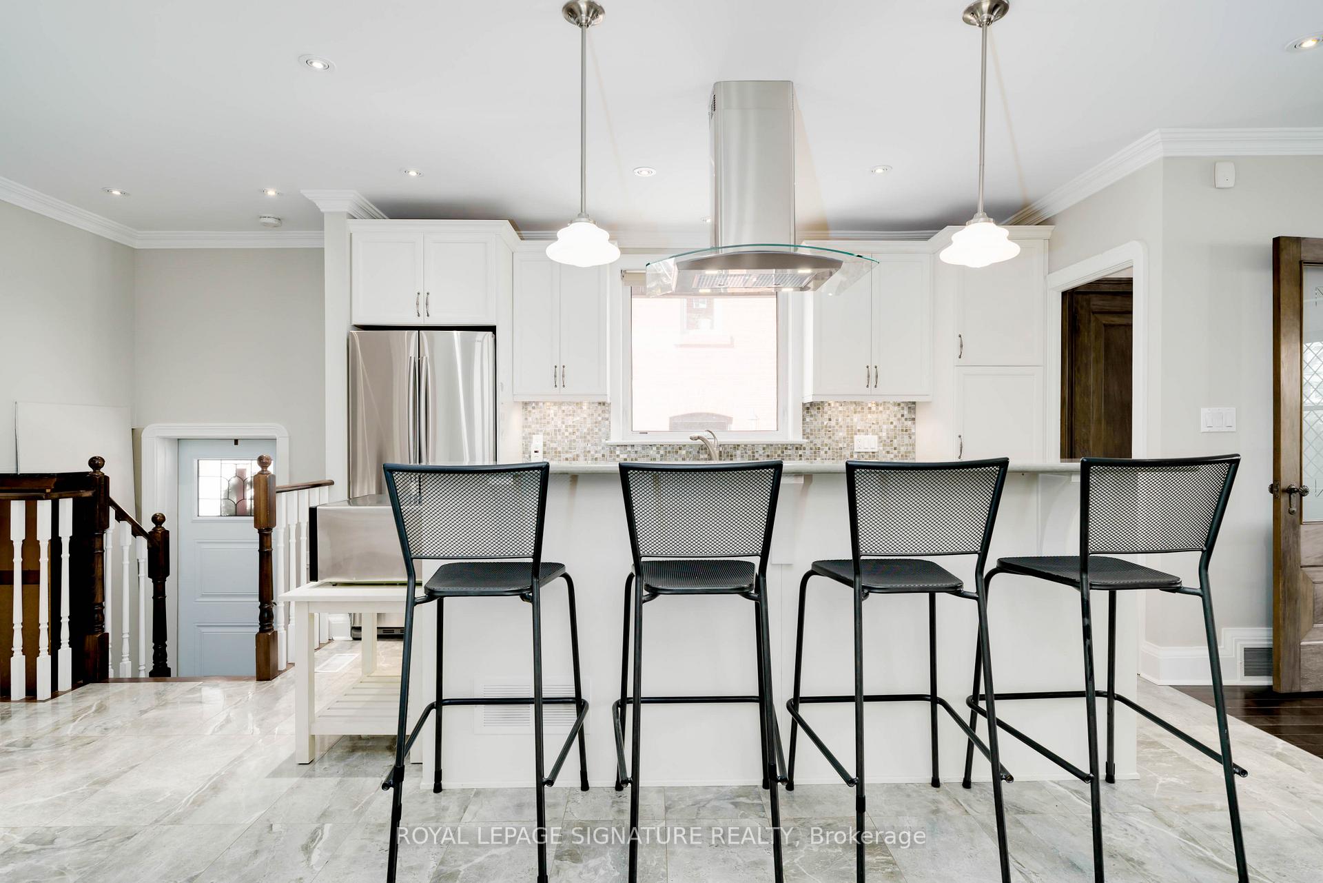 Photo 20 of 133 Chaplin Crescent, Toronto, Yonge-Eglinton — HOMEH