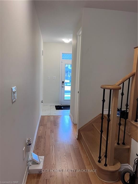 Photo 3 of 29 Ever Sweet Way, Thorold, Rolling Meadows — HOMEH