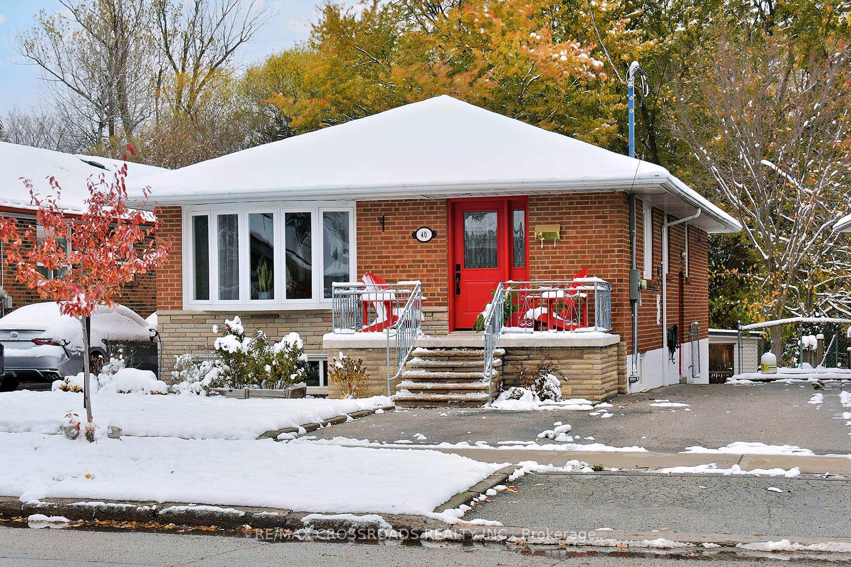 Front of 40 Stansbury Crescent