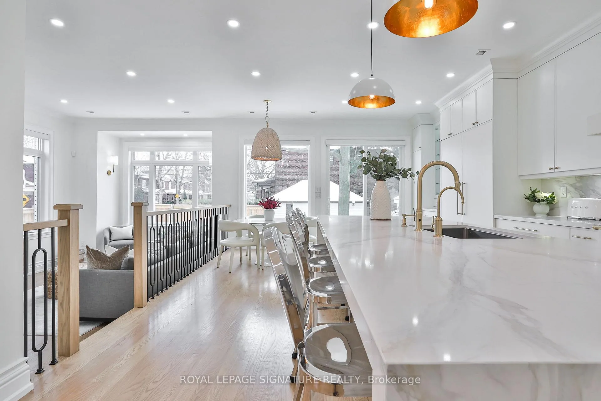 Photo 22 of 28 Belle Ayre Boulevard, Toronto, Mount Pleasant East — HOMEH