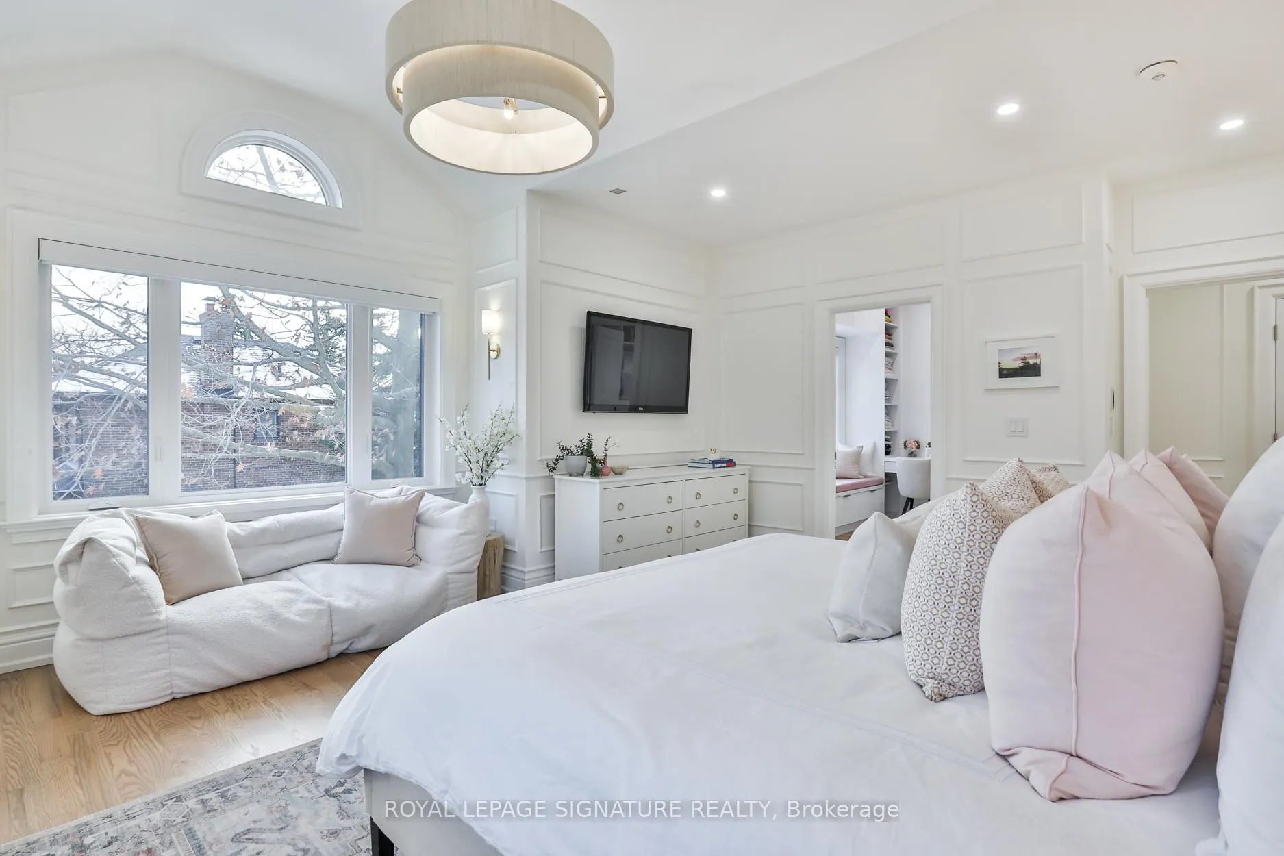 Photo 26 of 28 Belle Ayre Boulevard, Toronto, Mount Pleasant East — HOMEH
