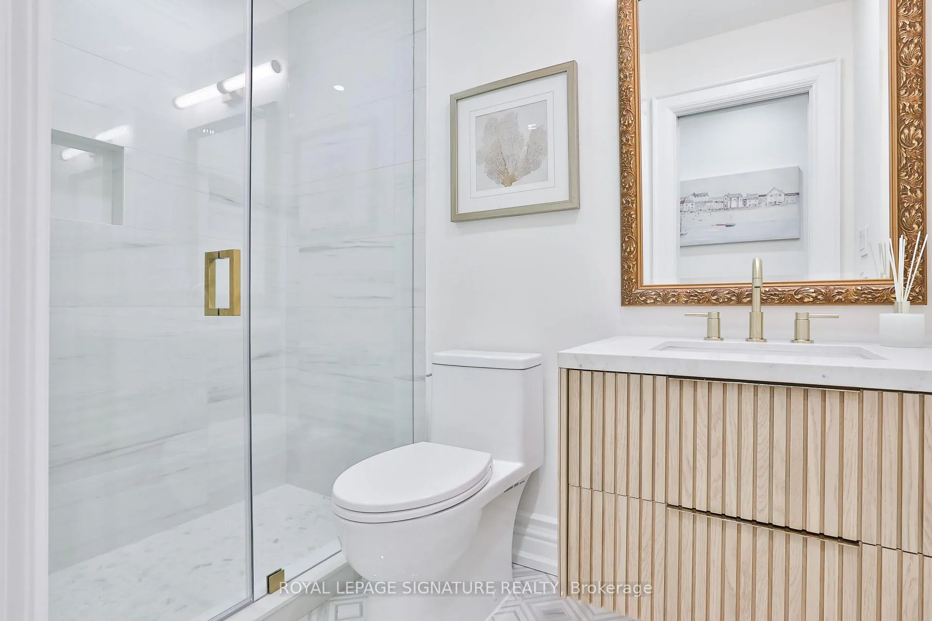 Photo 42 of 28 Belle Ayre Boulevard, Toronto, Mount Pleasant East — HOMEH