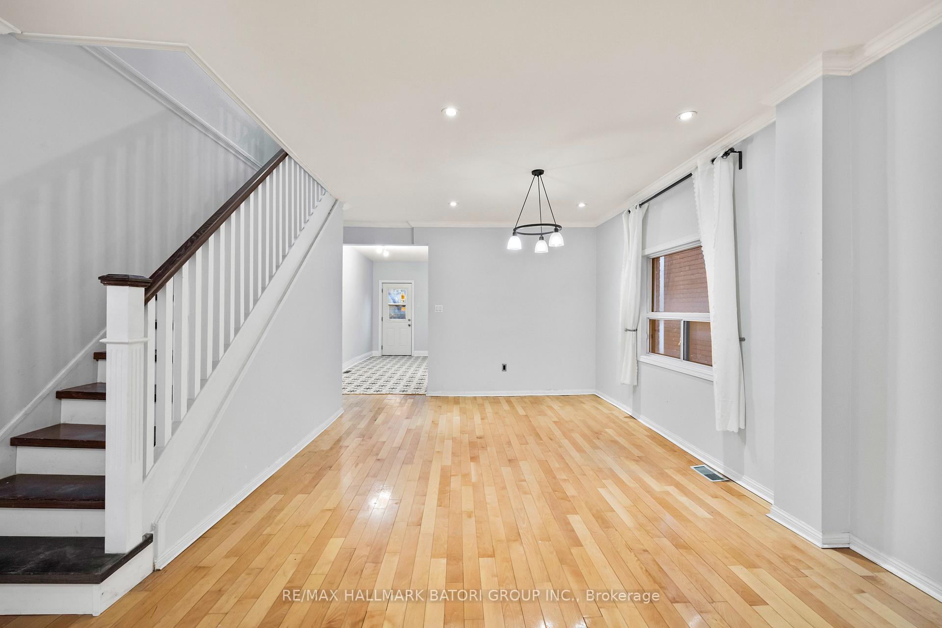 Photo 3 of 83 Cambridge Avenue, Toronto, Playter Estates-Danforth — HOMEH