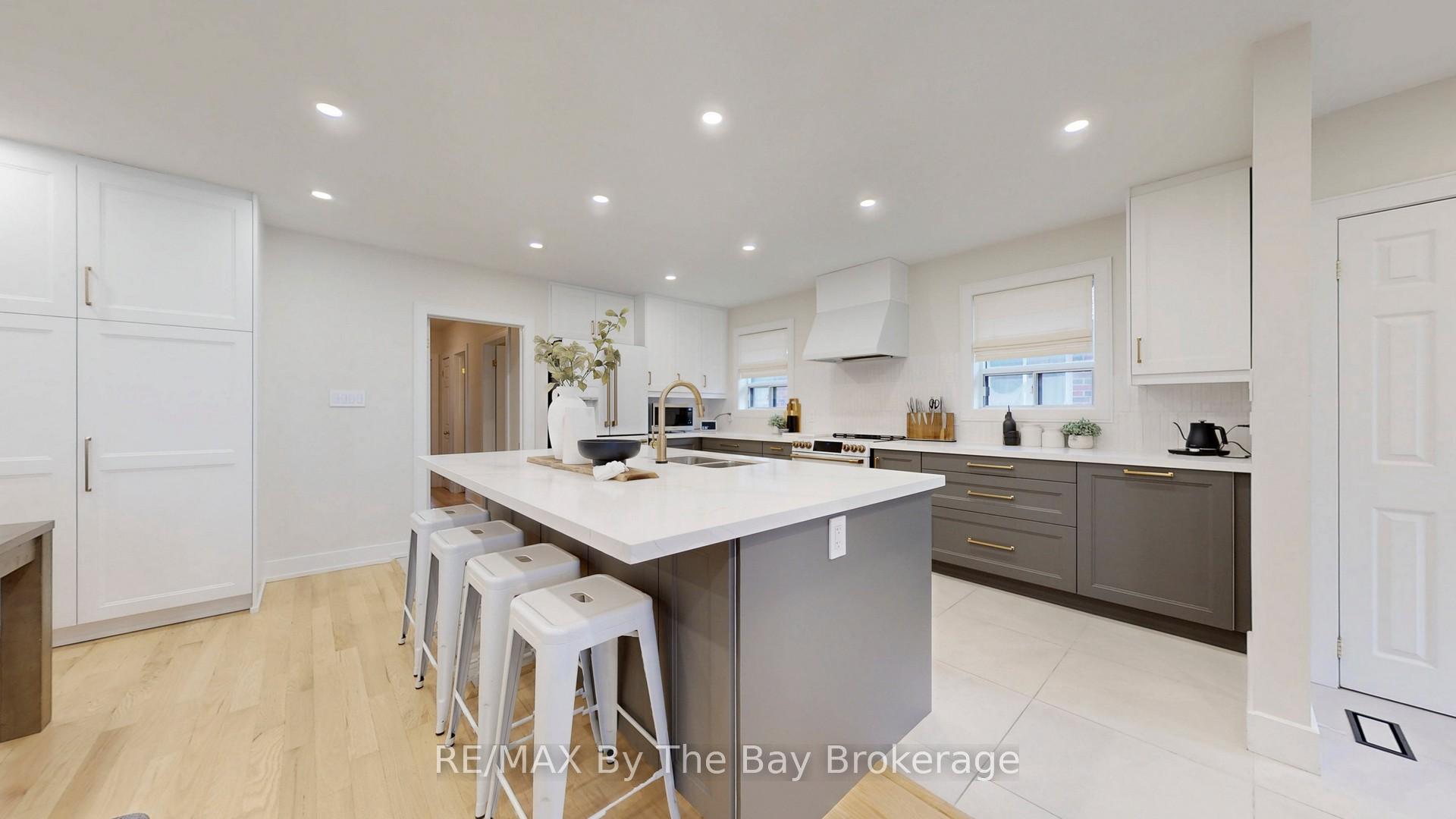Photo 7 of 82 Brimorton Drive, Scarborough, Bendale — HOMEH
