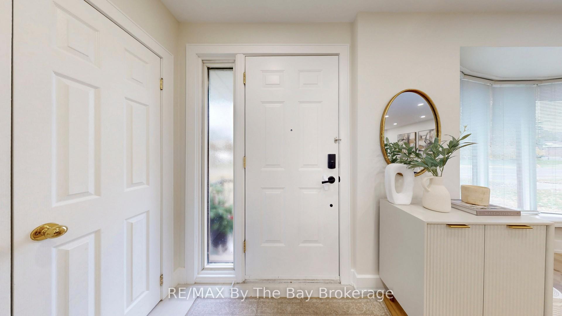 Photo 23 of 82 Brimorton Drive, Scarborough, Bendale — HOMEH
