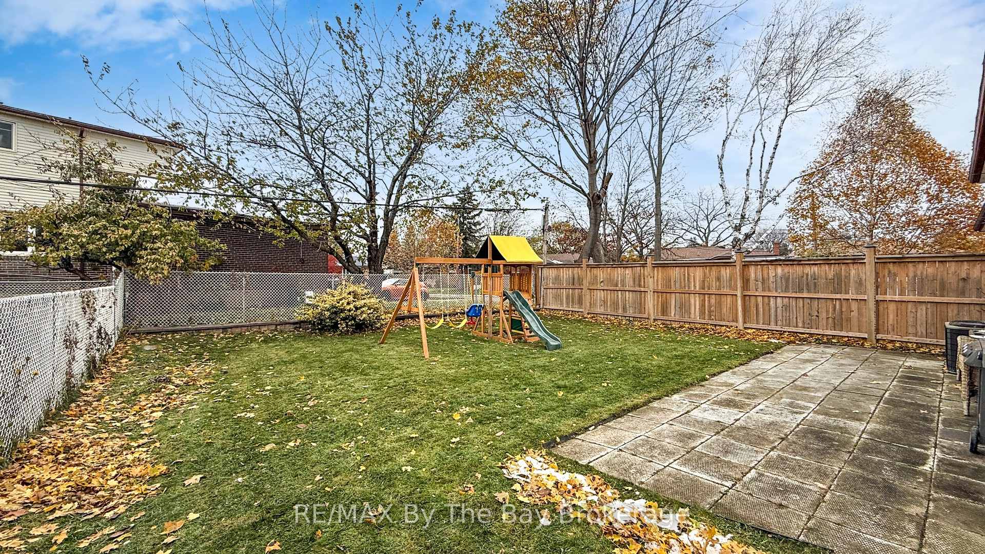 Photo 37 of 82 Brimorton Drive, Scarborough, Bendale — HOMEH