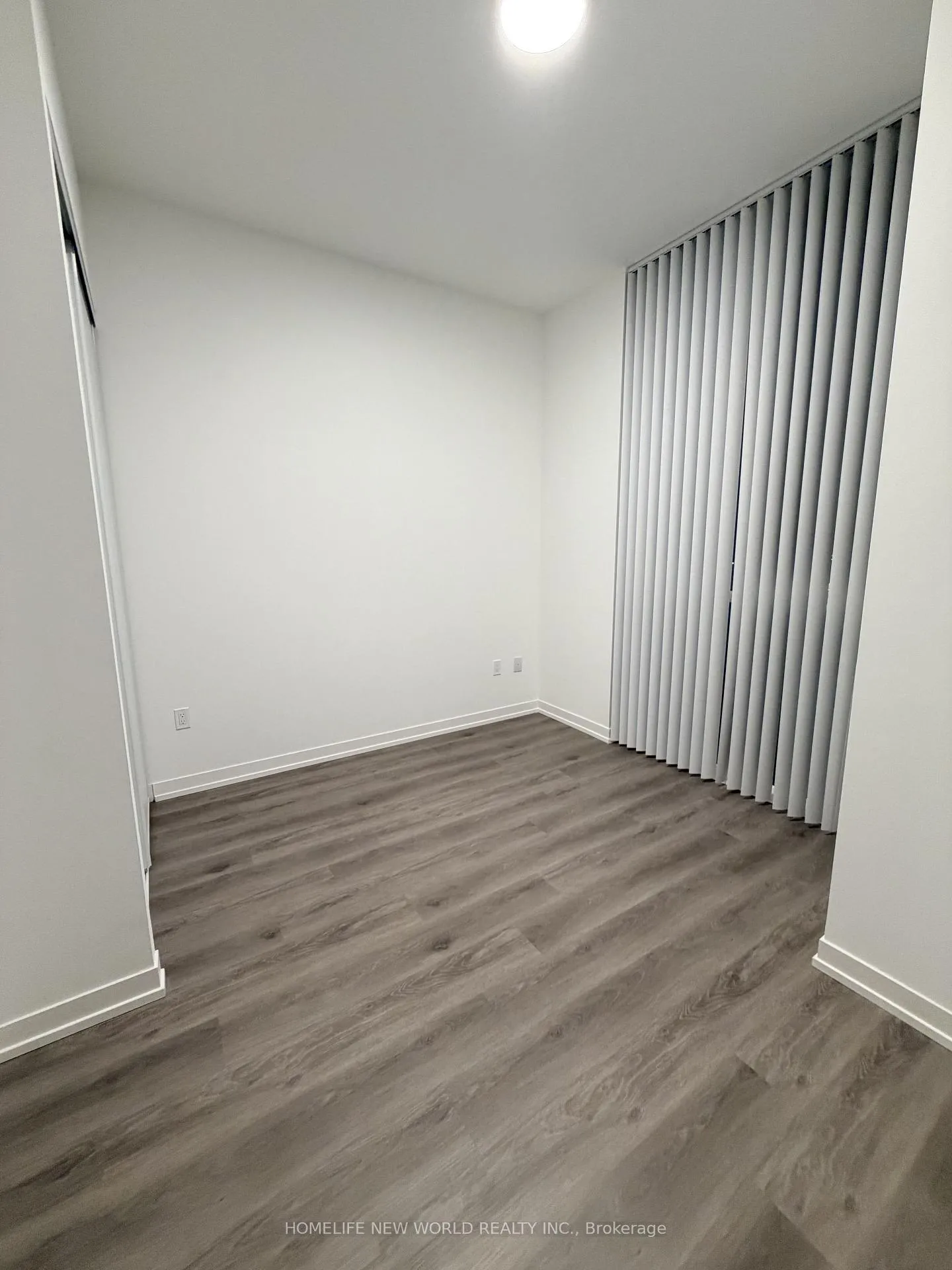 Photo 5 of Unit PH107, 28 Interchange Way, Vaughan, Vaughan Corporate Centre — HOMEH