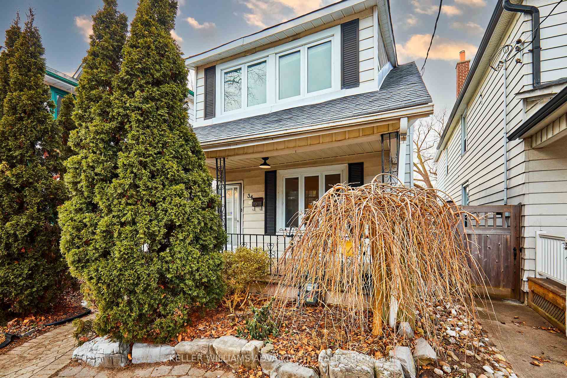 Photo 1 of 34 Coleridge Avenue, Toronto, Woodbine-Lumsden — HOMEH