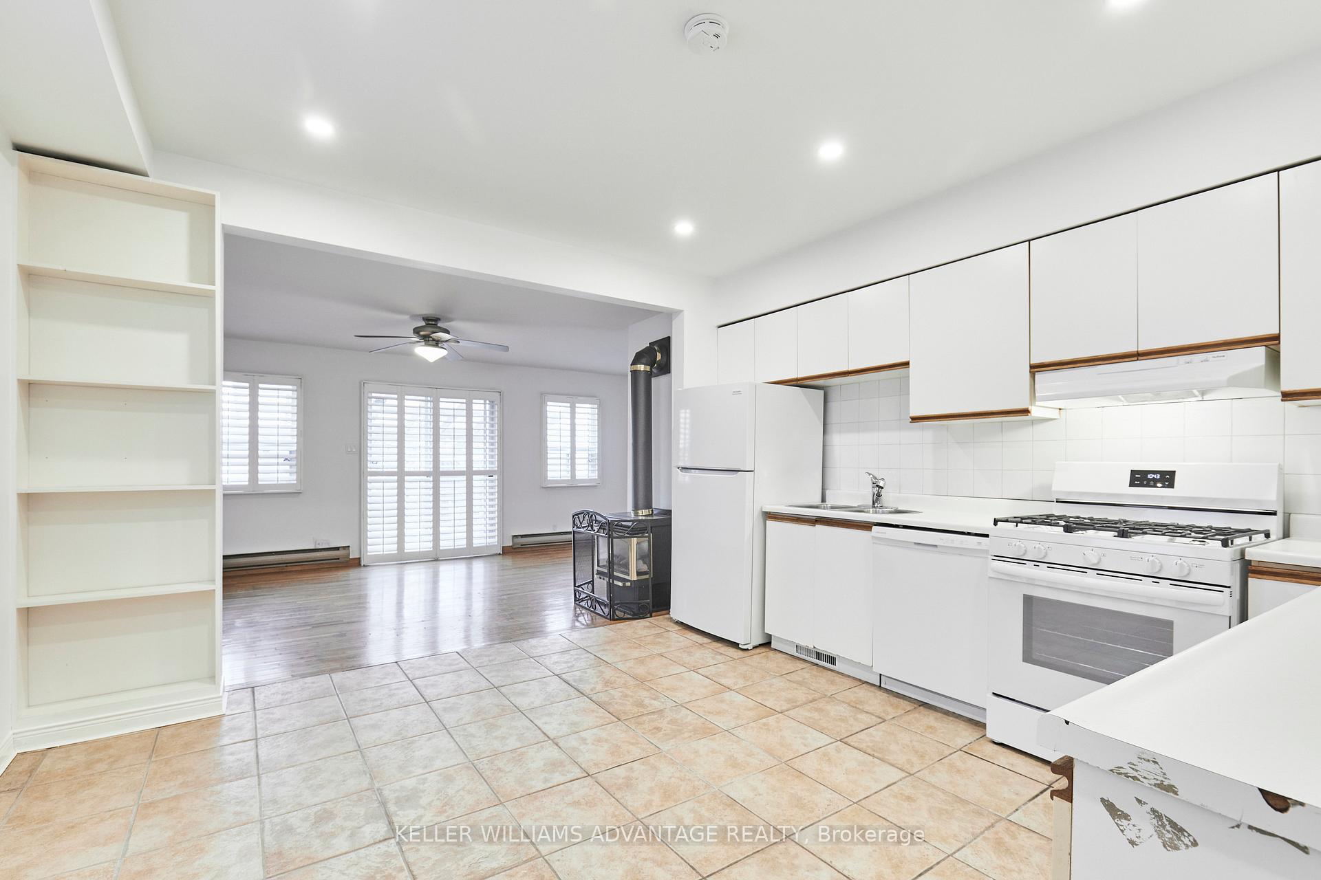 Photo 10 of 34 Coleridge Avenue, Toronto, Woodbine-Lumsden — HOMEH