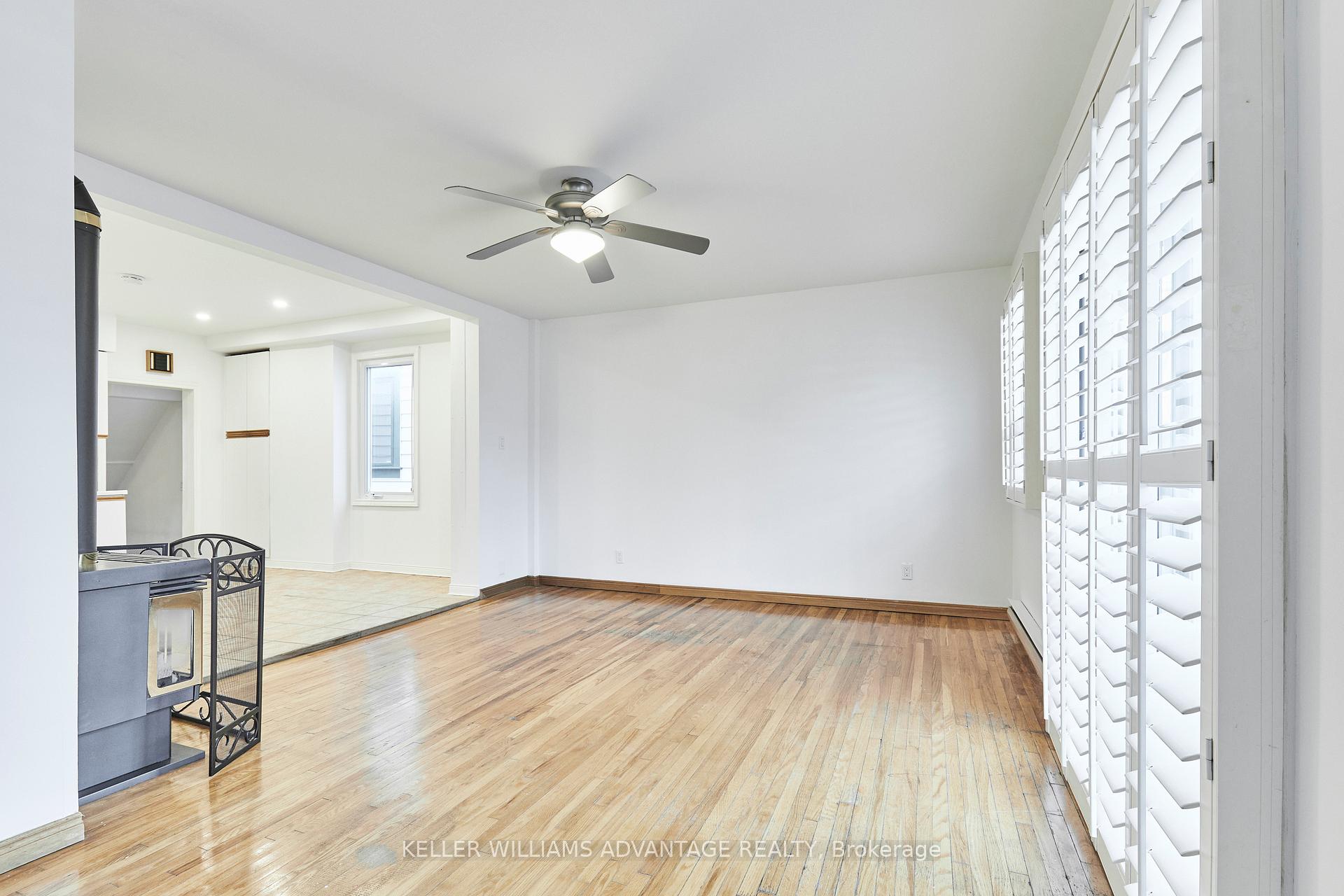 Photo 16 of 34 Coleridge Avenue, Toronto, Woodbine-Lumsden — HOMEH