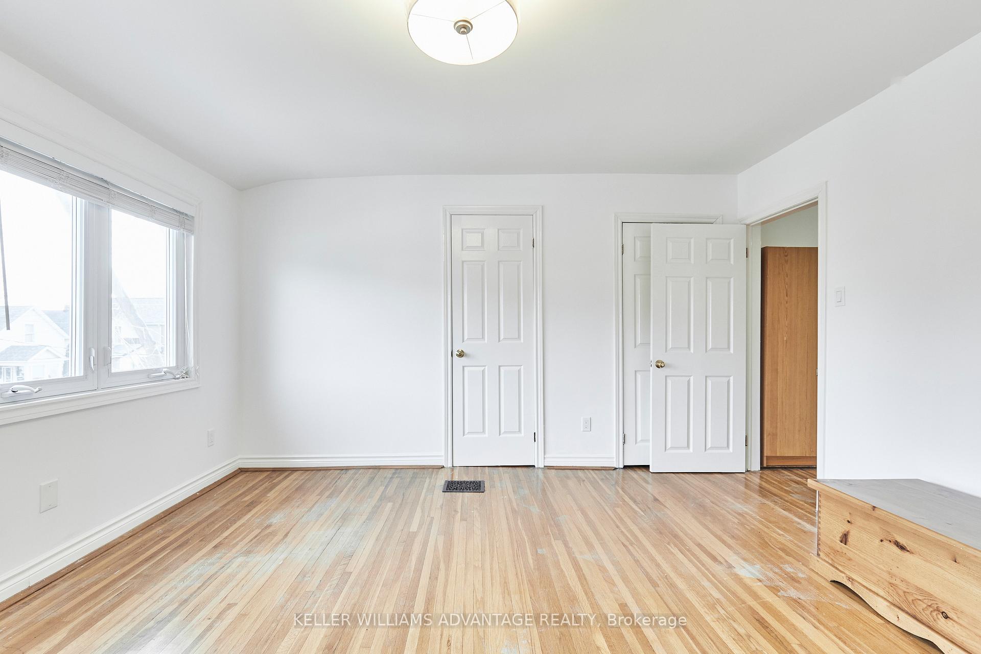 Photo 21 of 34 Coleridge Avenue, Toronto, Woodbine-Lumsden — HOMEH