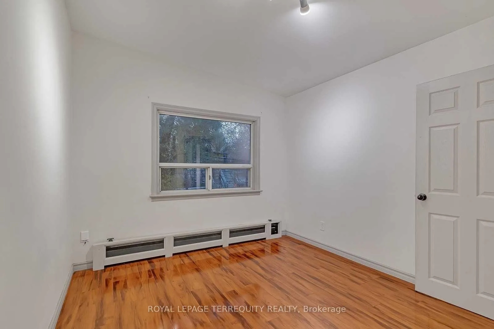 Photo 19 of Unit 201, 2977 Lawrence Avenue E, Scarborough, Bendale — HOMEH