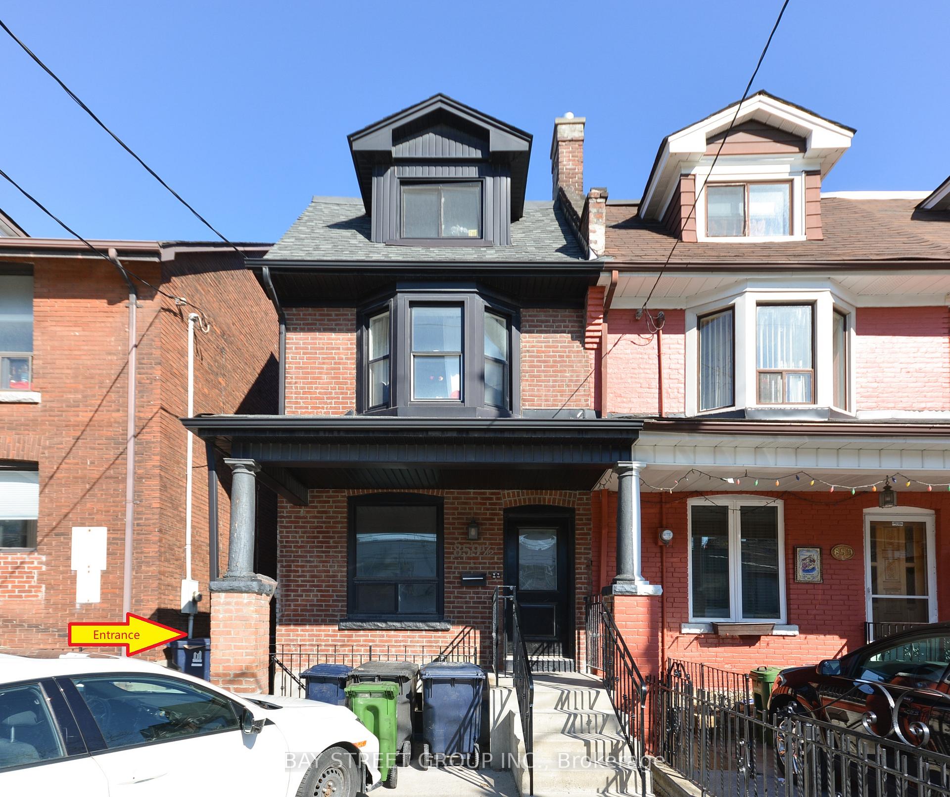 Front of Unit Bsmt, 859 1/2 Bathurst Street