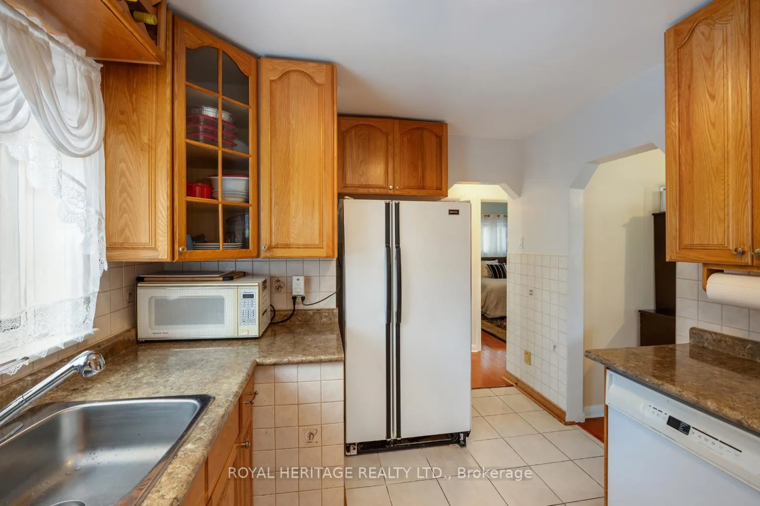 Photo 11 of 49 Tansley Avenue, Scarborough, Bendale — HOMEH
