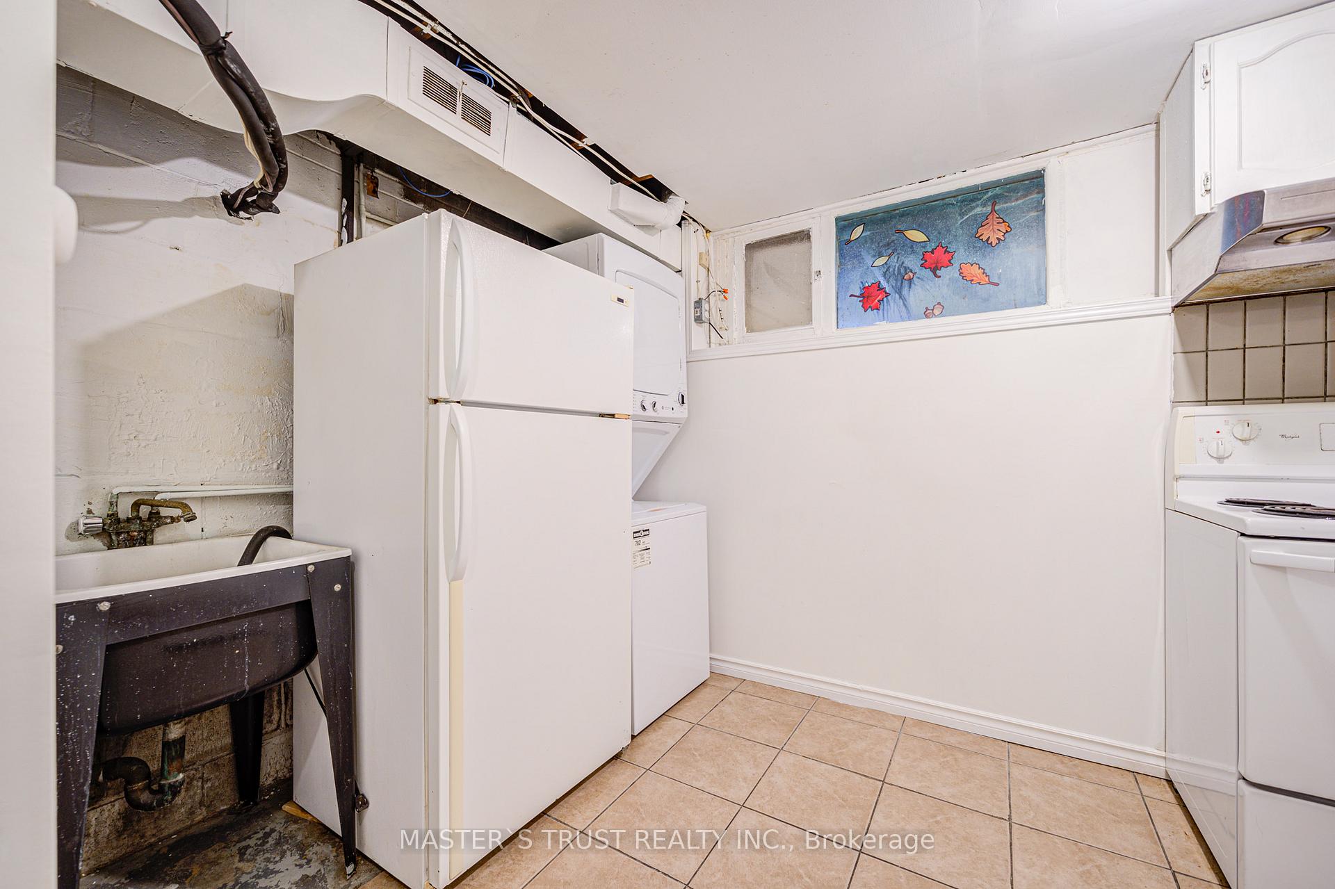 Photo 35 of 30 Deerfield Road, Scarborough, Bendale — HOMEH