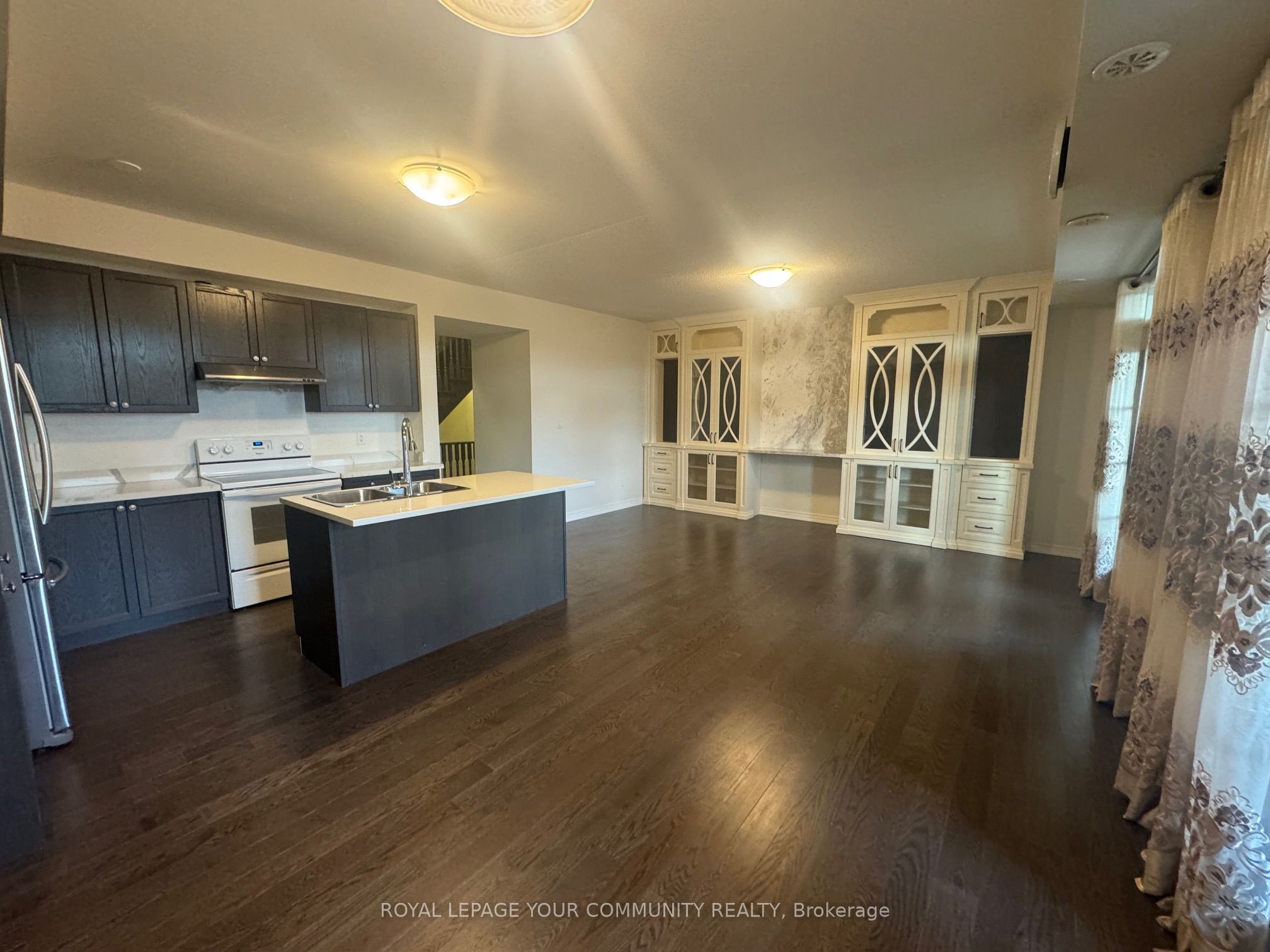 Photo 20 of Unit B, 109 Luzon Avenue, Markham, Box Grove — HOMEH