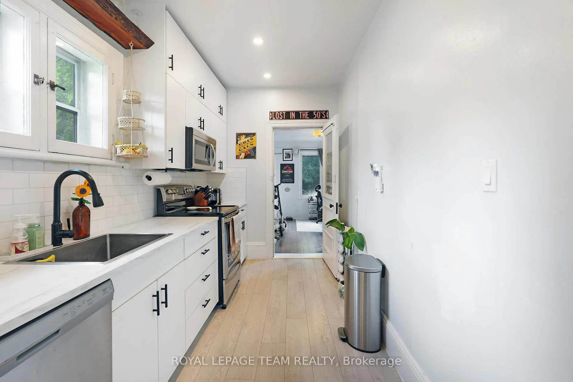 Photo 13 of 166 Fifth Avenue, Ottawa, Glebe — HOMEH