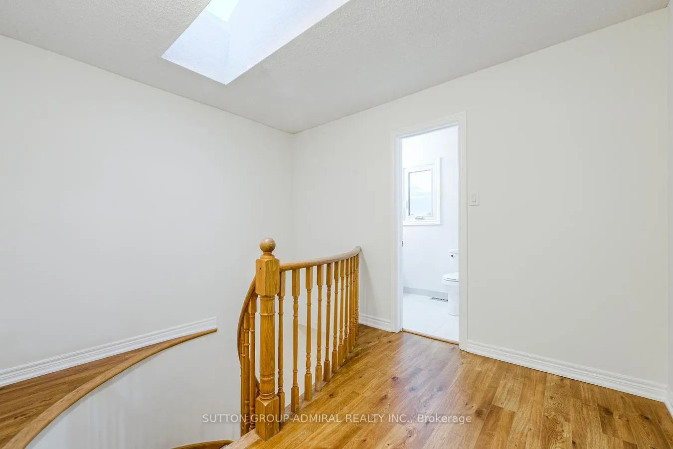 Photo 26 of 63 Croteau Crescent, Vaughan, Crestwood-Springfarm-Yorkhill — HOMEH