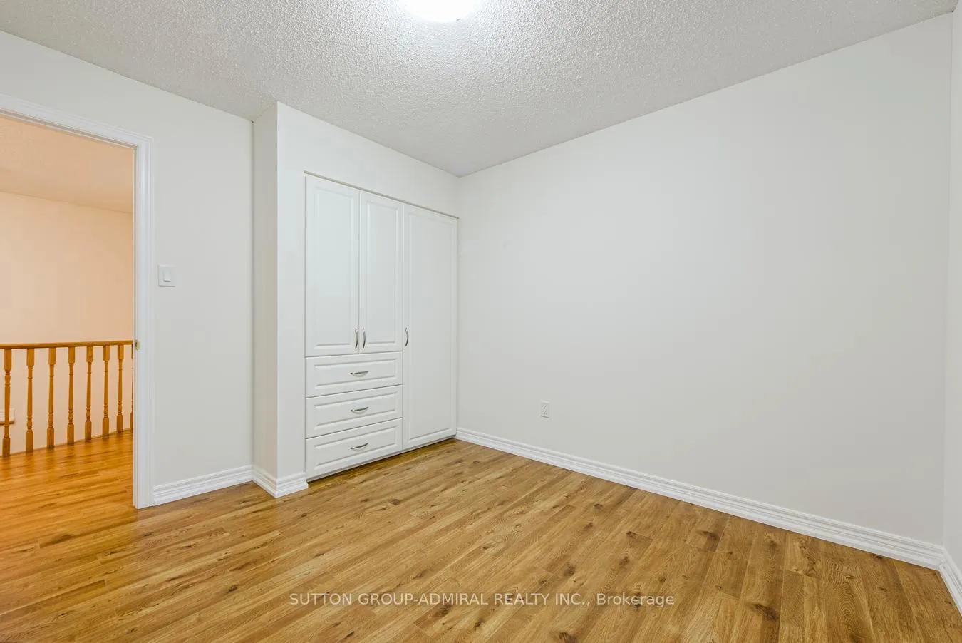 Photo 29 of 63 Croteau Crescent, Vaughan, Crestwood-Springfarm-Yorkhill — HOMEH