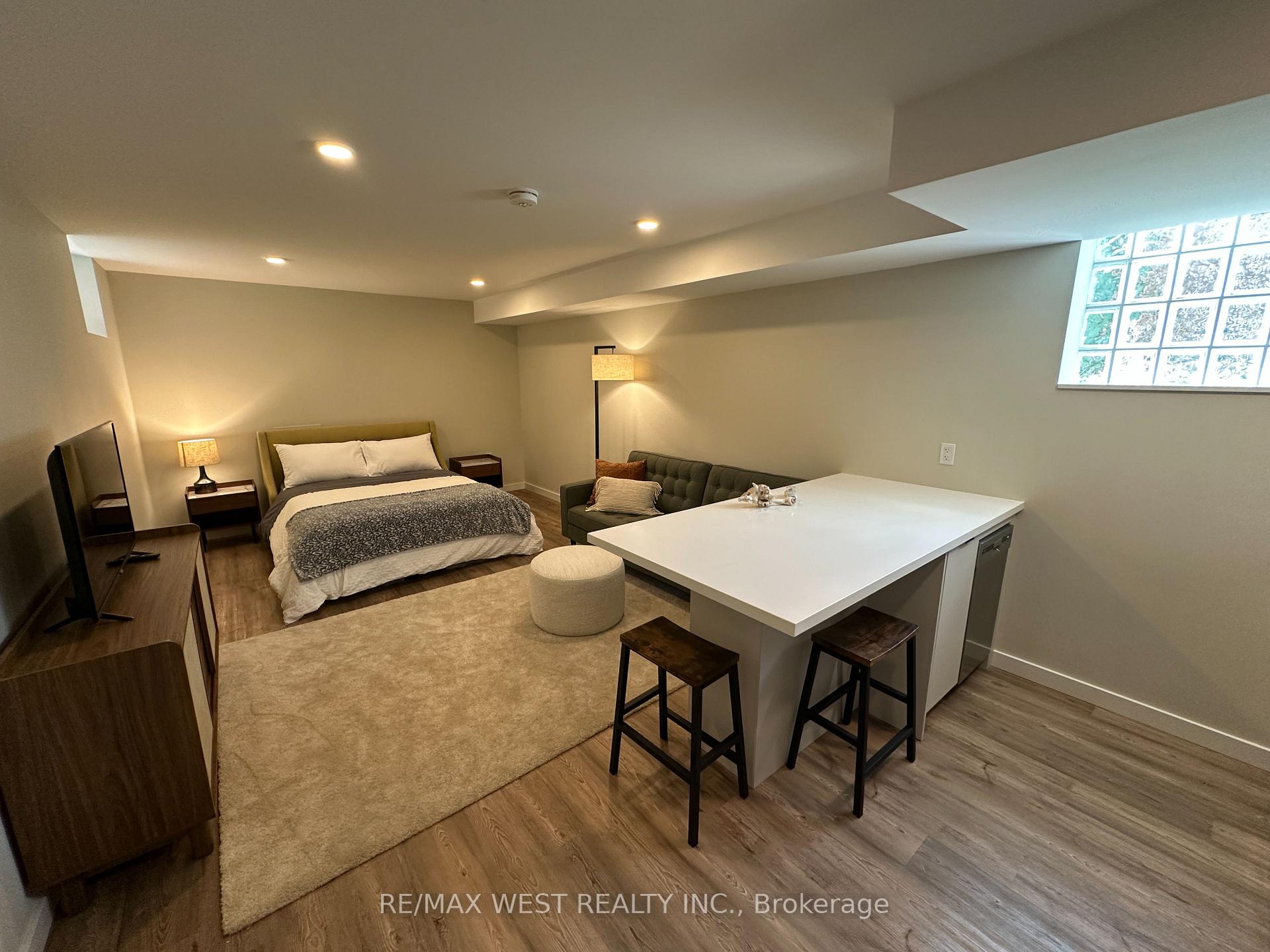 Photo 1 of Unit Lower, 176 Sammon Avenue, Toronto, Danforth Village-East York — HOMEH