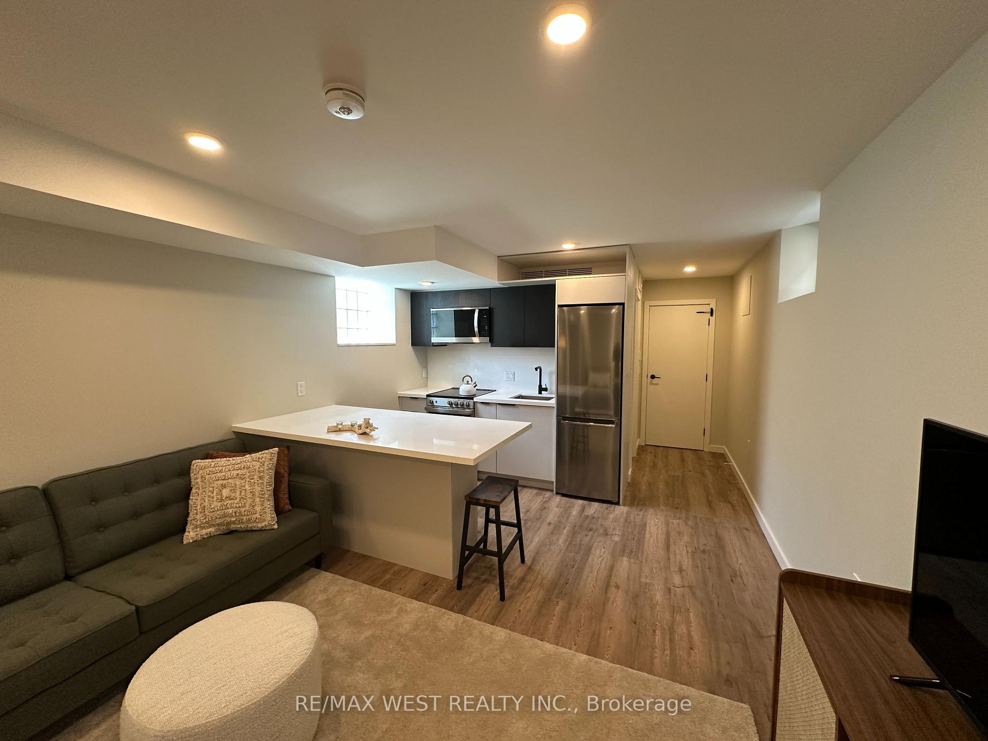 Photo 5 of Unit Lower, 176 Sammon Avenue, Toronto, Danforth Village-East York — HOMEH