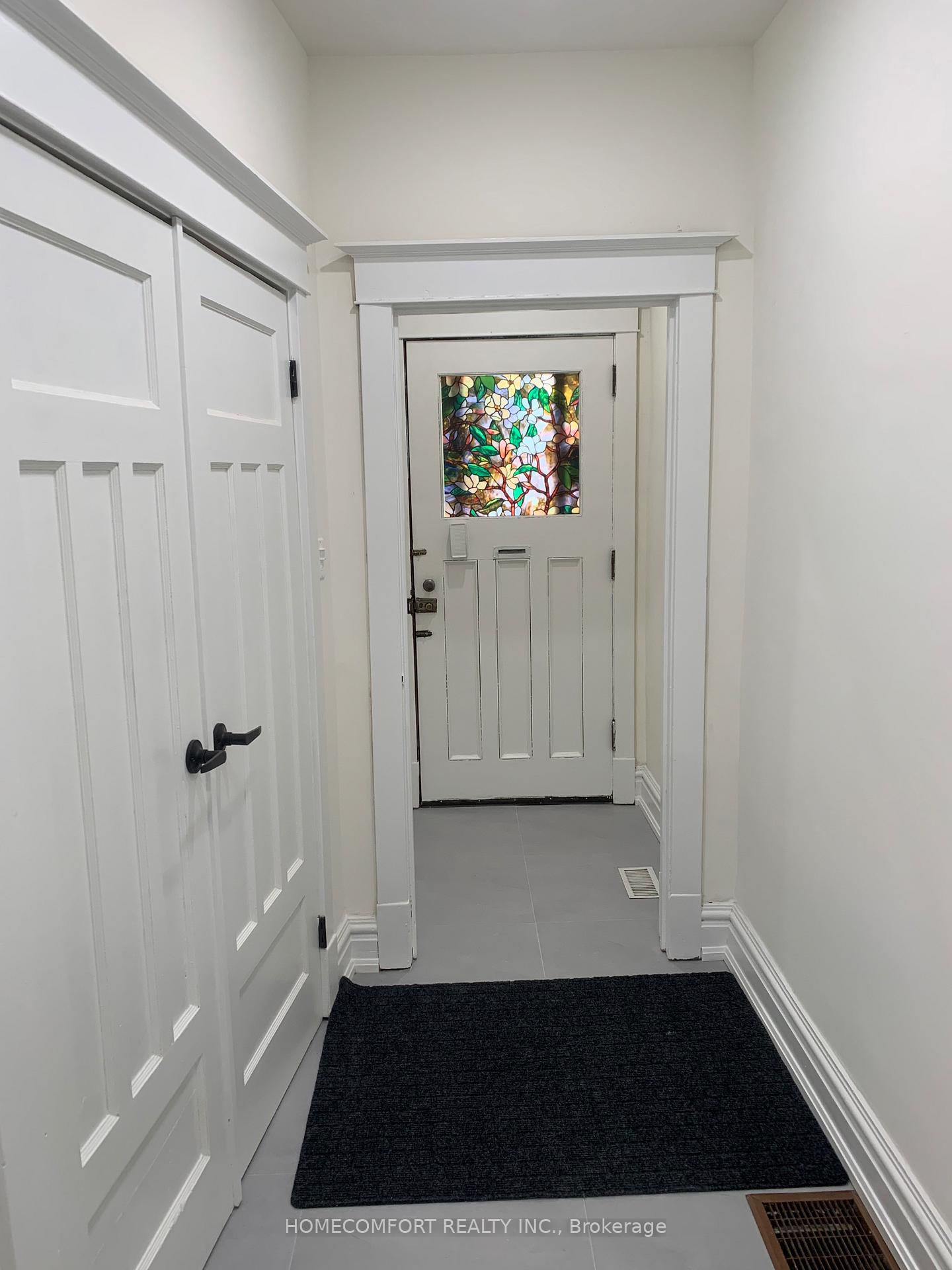 Photo 14 of Unit Main, 33 Strathmore Boulevard, Toronto, Danforth — HOMEH