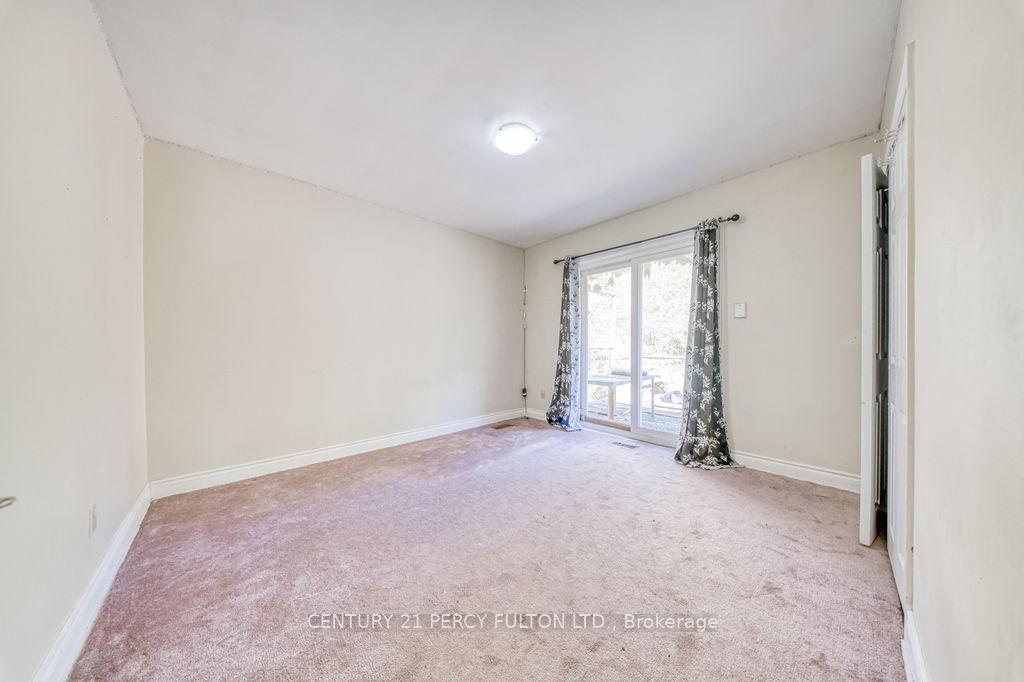 Photo 14 of 63 Hiscock Boulevard, Scarborough, Woburn — HOMEH