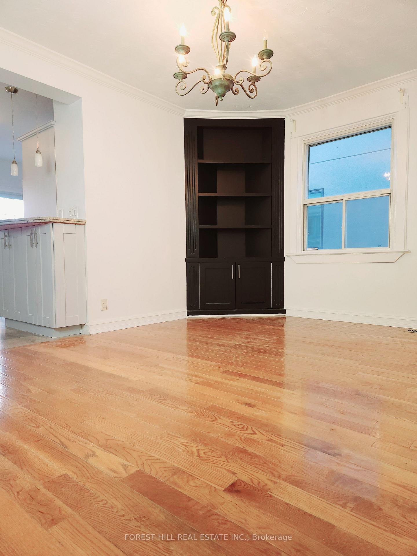 Photo 6 of 157 Oak Park Avenue, Toronto, Woodbine-Lumsden — HOMEH
