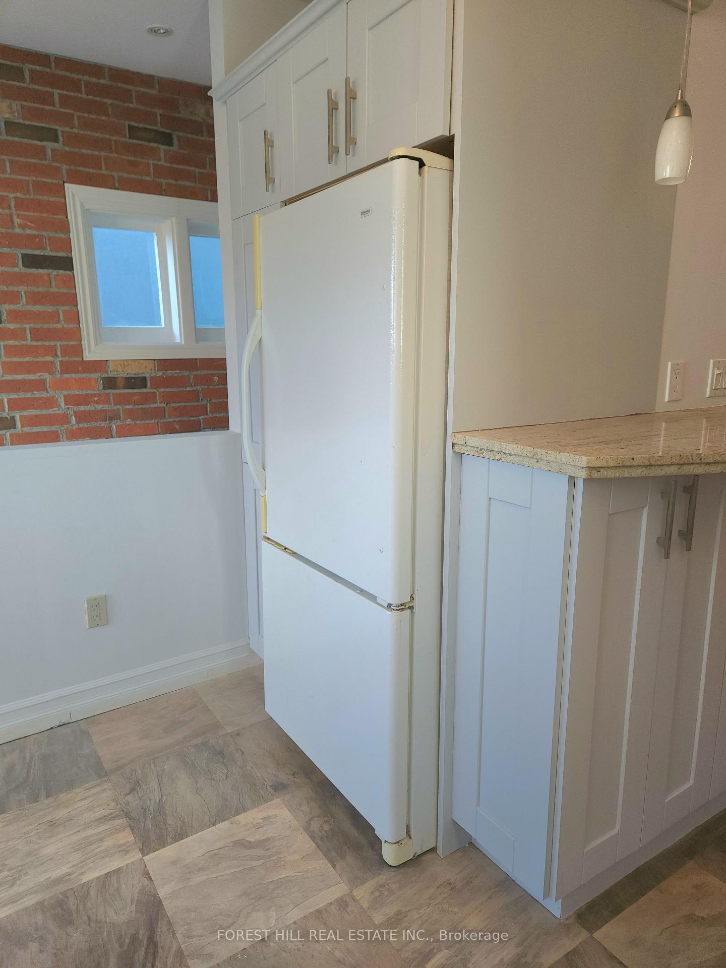 Photo 11 of 157 Oak Park Avenue, Toronto, Woodbine-Lumsden — HOMEH