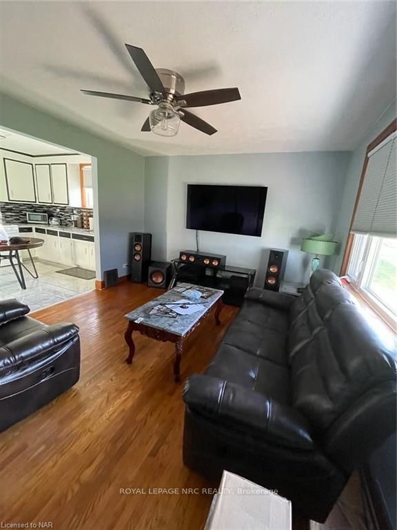Photo 4 of 1095 Barron Road, Thorold, Port Robinson — HOMEH