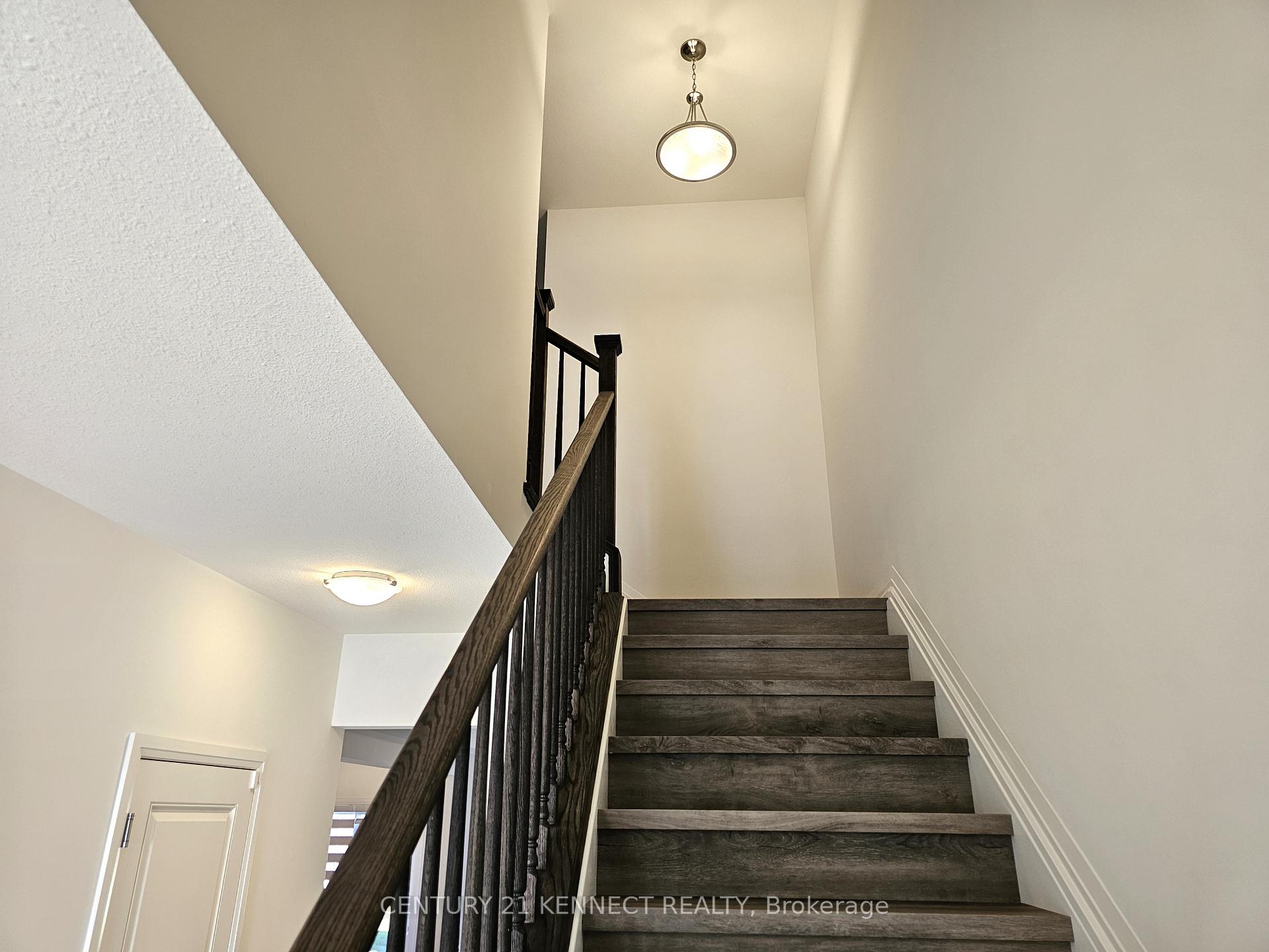 Photo 18 of 150 Bur Oak Drive, Thorold, Confederation Heights — HOMEH