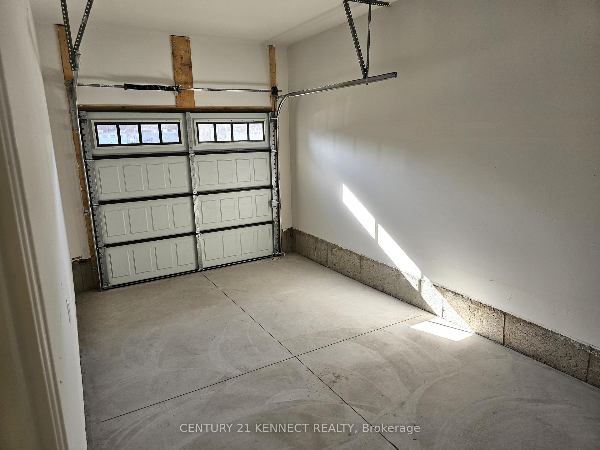 Photo 36 of 150 Bur Oak Drive, Thorold, Confederation Heights — HOMEH