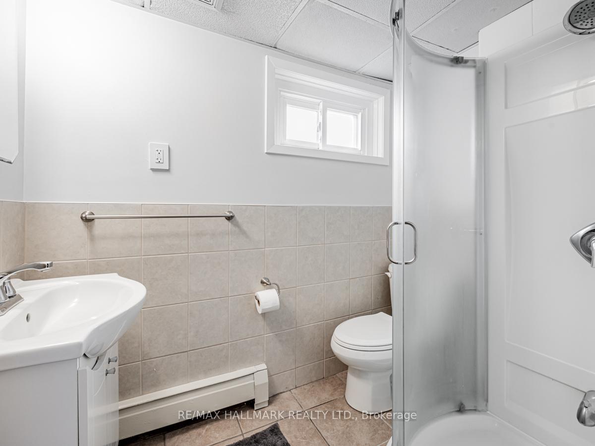 Photo 14 of 42 Parkview Hill Crescent, Toronto, O'Connor-Parkview — HOMEH