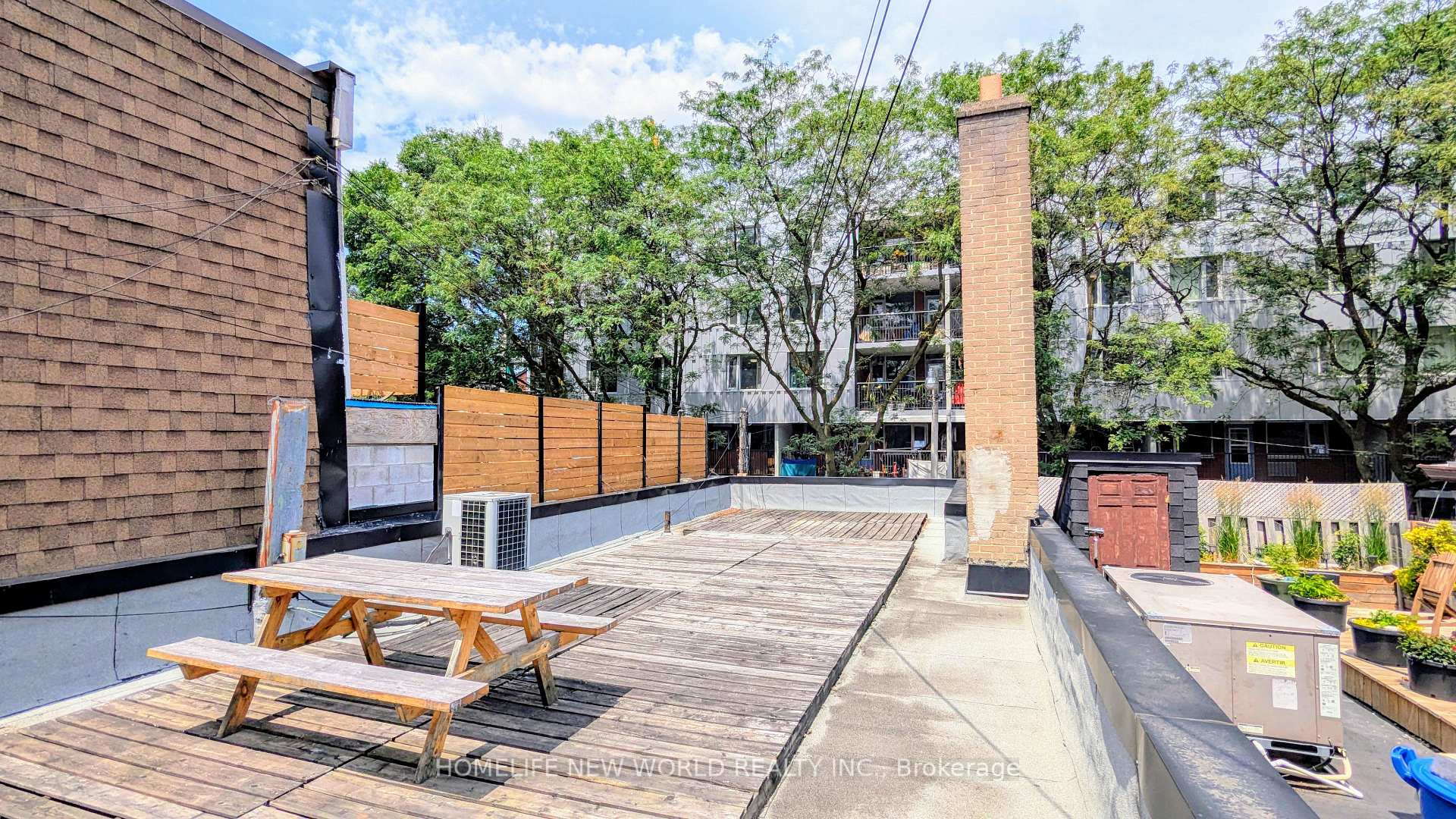 Photo 1 of Unit Floor 3, 444 Queen Street W, Toronto, Kensington-Chinatown — HOMEH