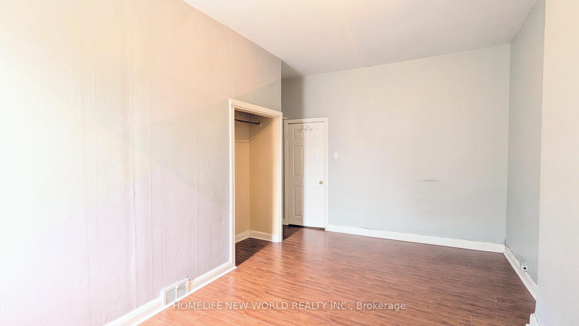 Photo 9 of Unit Floor 3, 444 Queen Street W, Toronto, Kensington-Chinatown — HOMEH