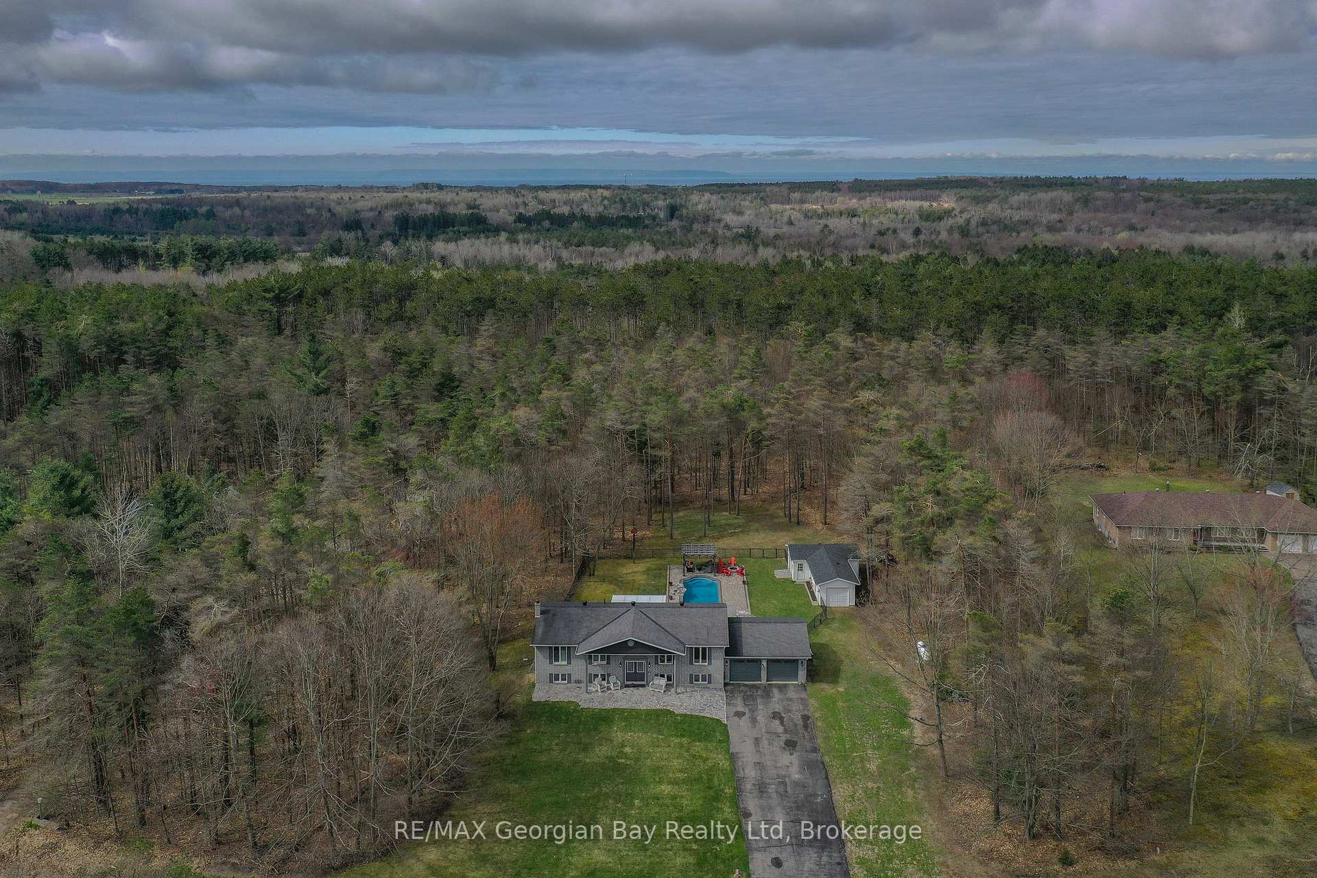 Photo 45 of 17 Whippoorwill Drive, Tiny, Rural Tiny — HOMEH