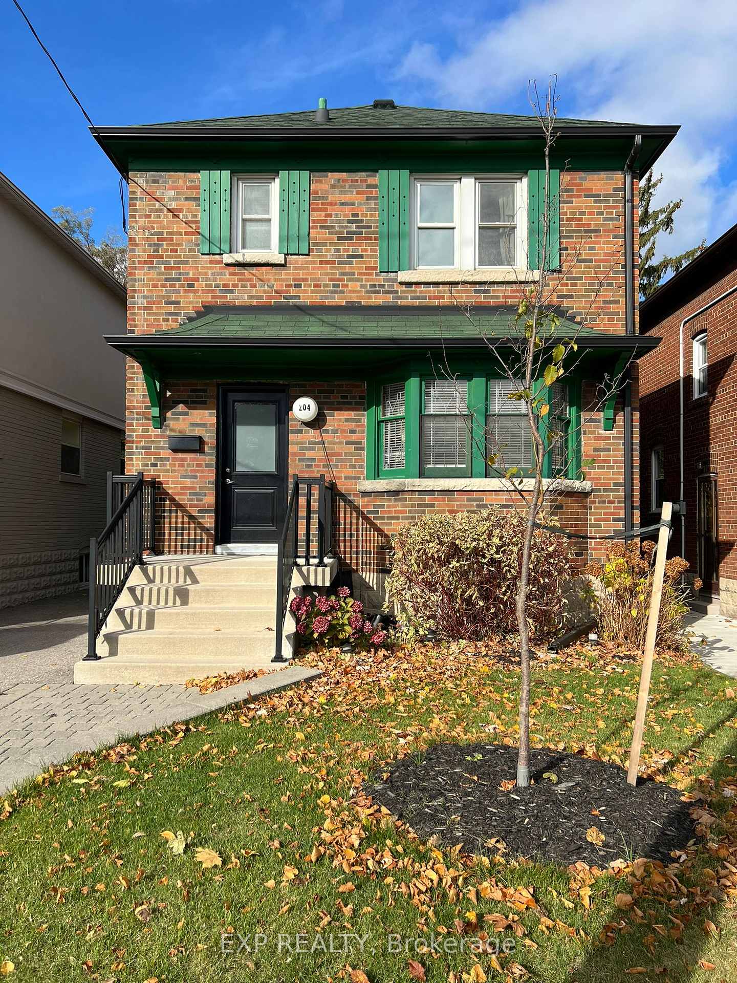 Photo 1 of 204 Floyd Avenue, Toronto, Danforth Village-East York — HOMEH