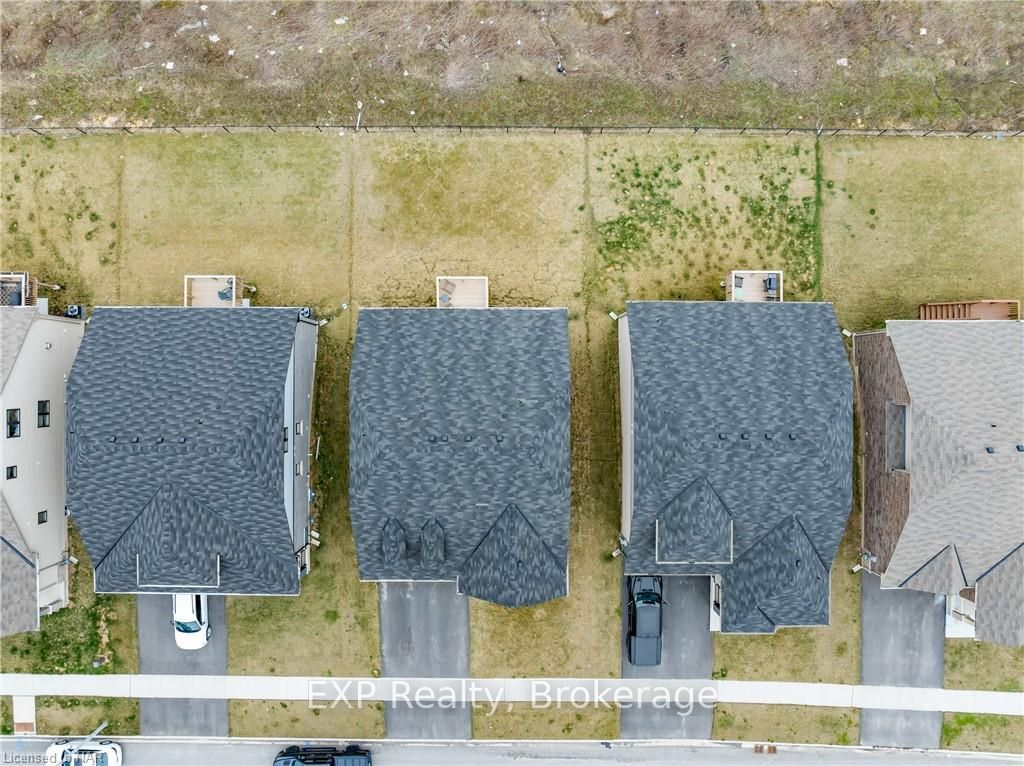 Photo 9 of 12 Explorer Way, Thorold, Rolling Meadows — HOMEH