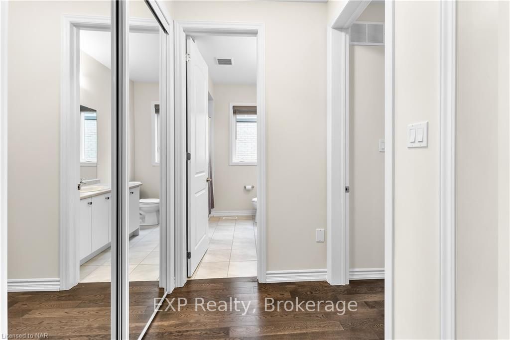 Photo 13 of 12 Explorer Way, Thorold, Rolling Meadows — HOMEH