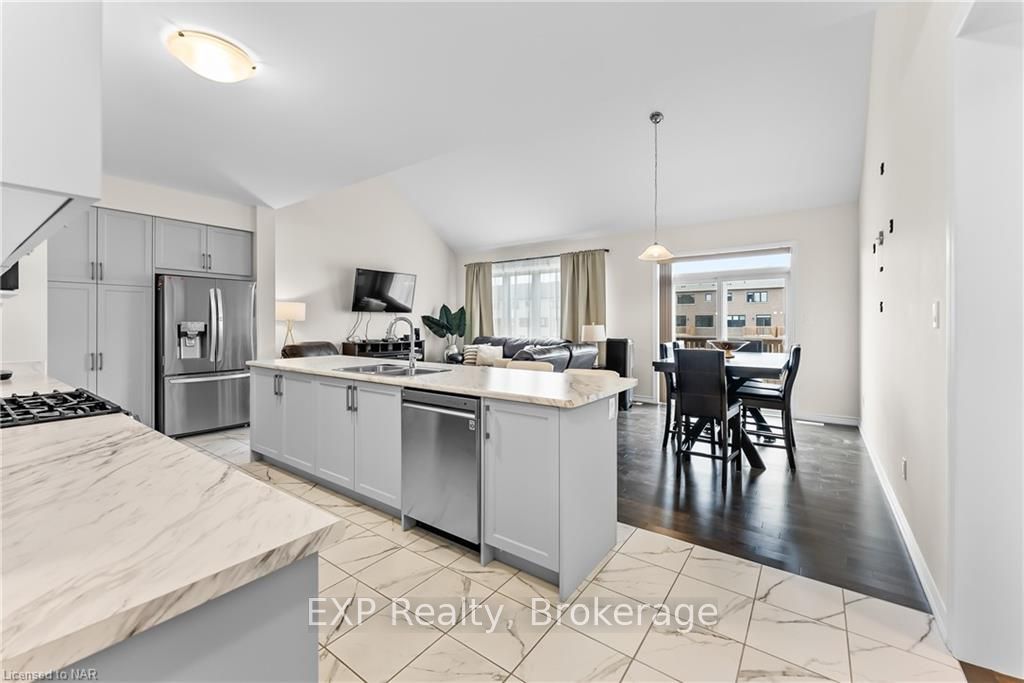 Photo 17 of 12 Explorer Way, Thorold, Rolling Meadows — HOMEH