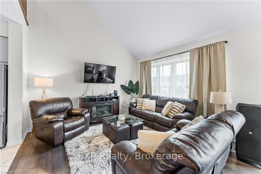 Photo 21 of 12 Explorer Way, Thorold, Rolling Meadows — HOMEH